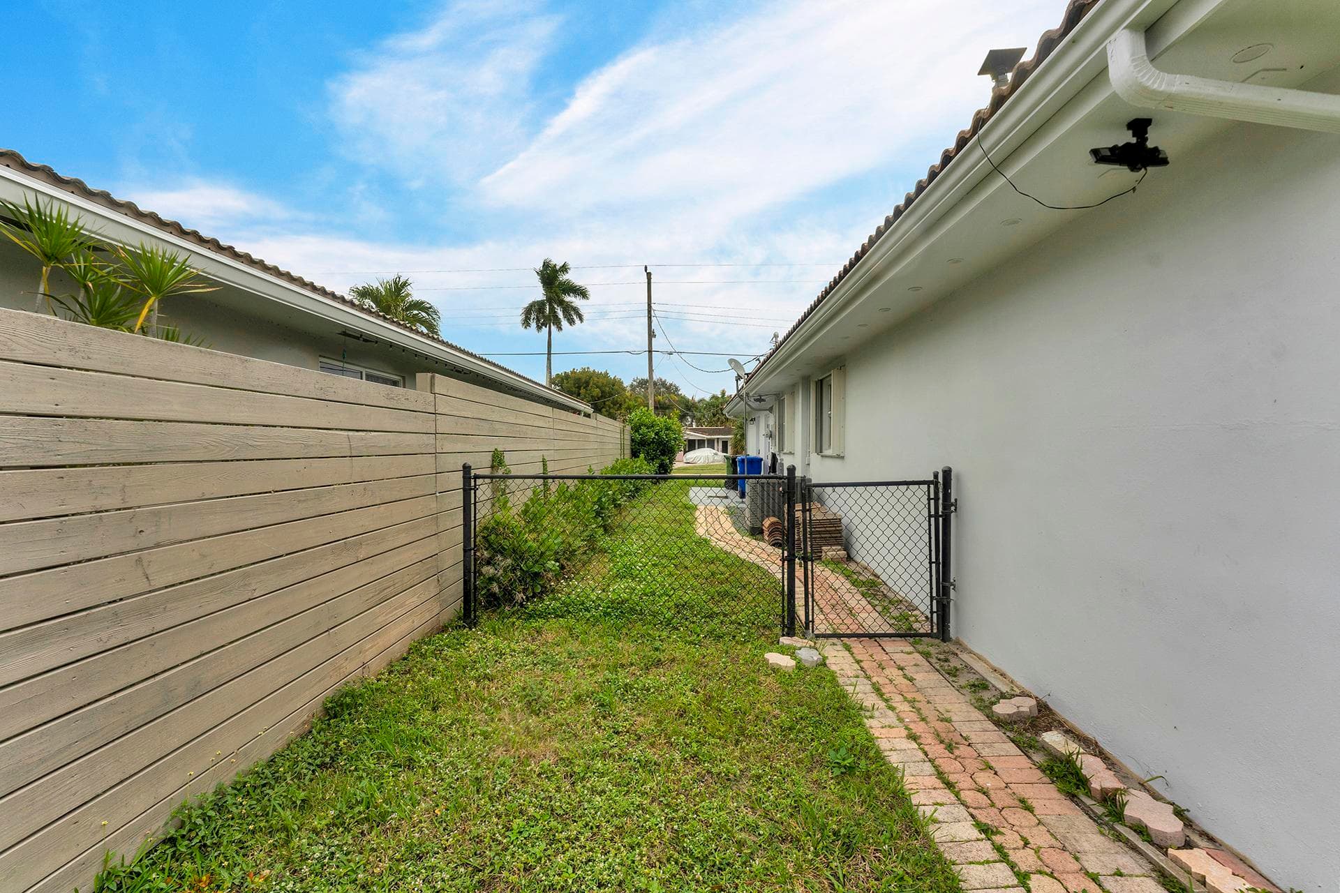 5921 NE 15th Avenue, Fort Lauderdale, FL 33334 — photo 34 of 47