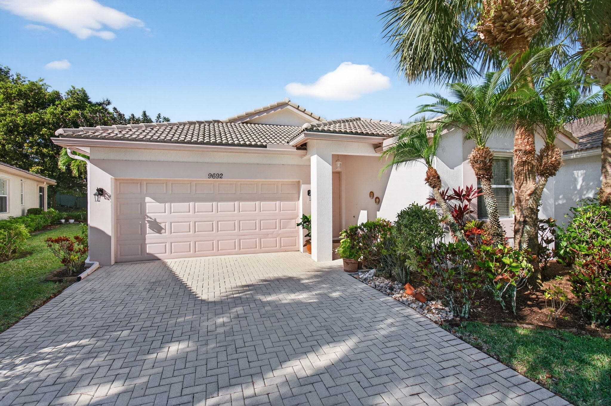 9692 Sandpiper Lane, West Palm Beach, FL 33411 — photo 2 of 84