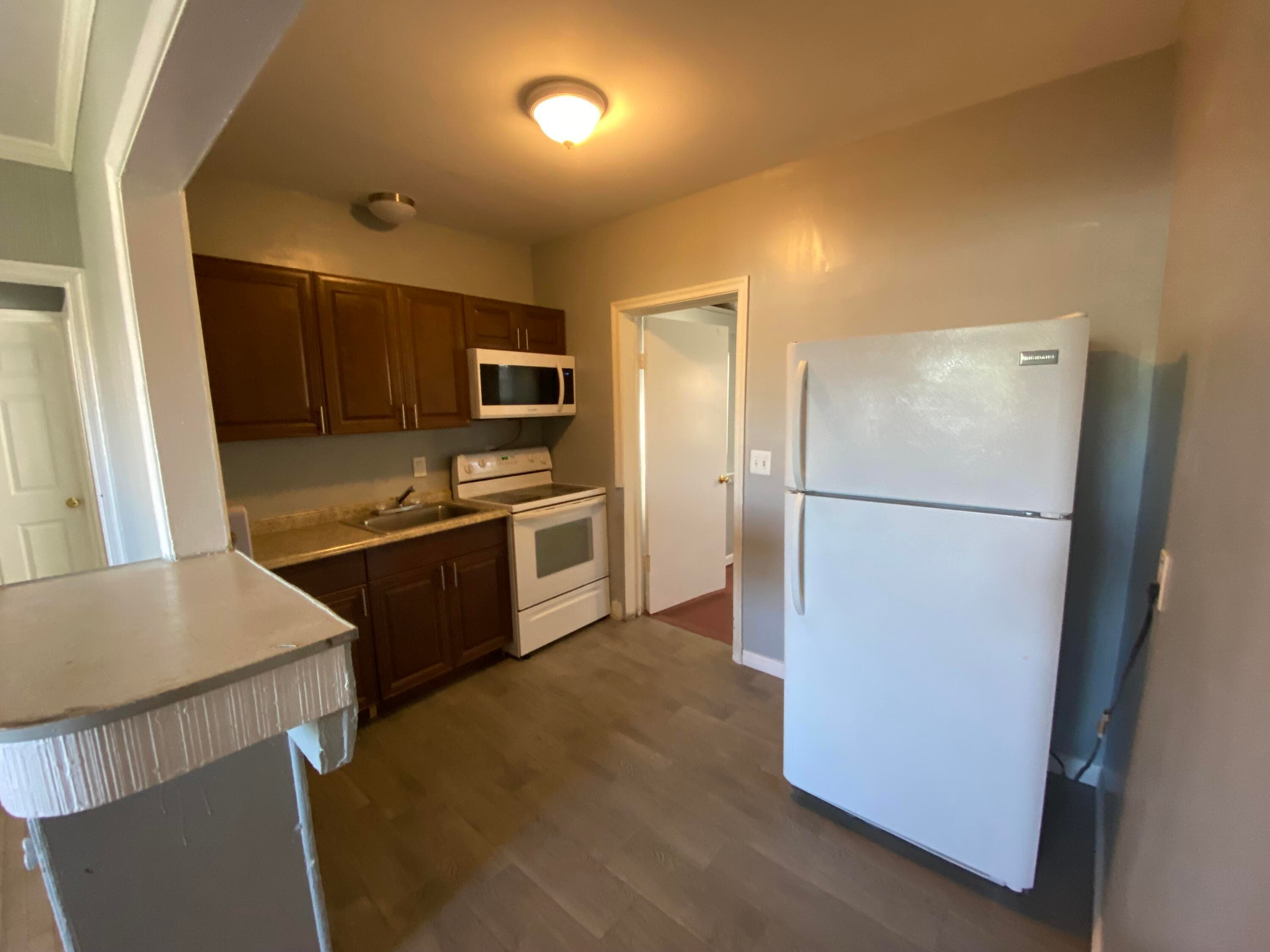 119 W 25th Street B, Riviera Beach, FL 33404 — photo 2 of 7