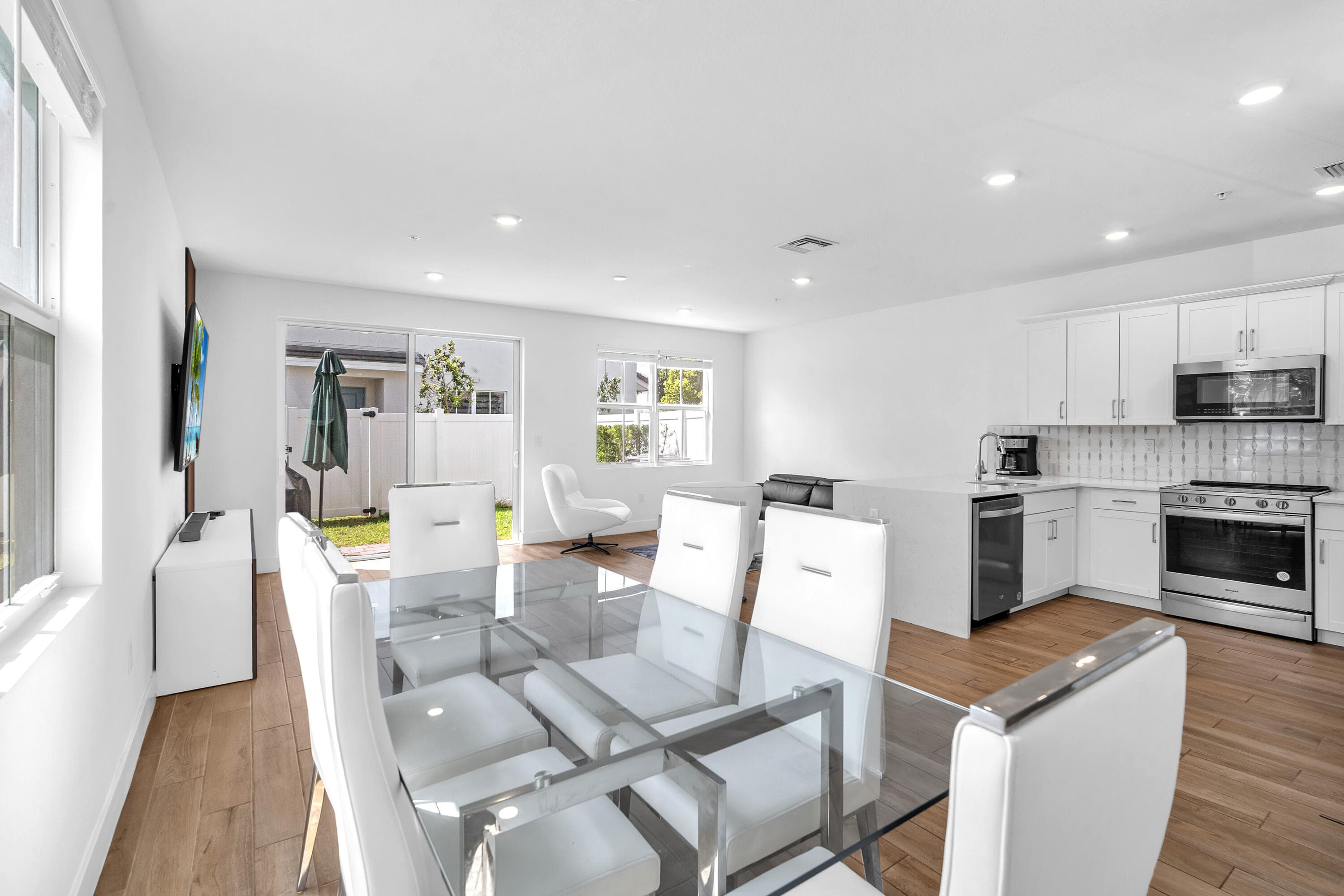 17002 SW 1st Street, Pembroke Pines, FL 33027 — photo 31 of 35