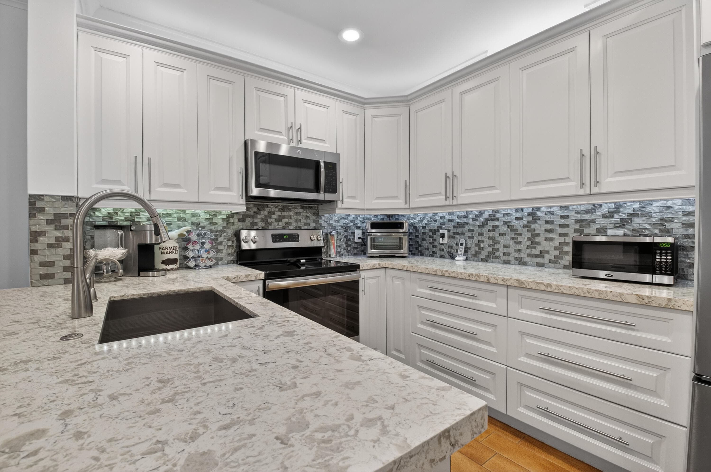 20220 Boca West Drive 201, Boca Raton, FL 33434 — photo 12 of 64