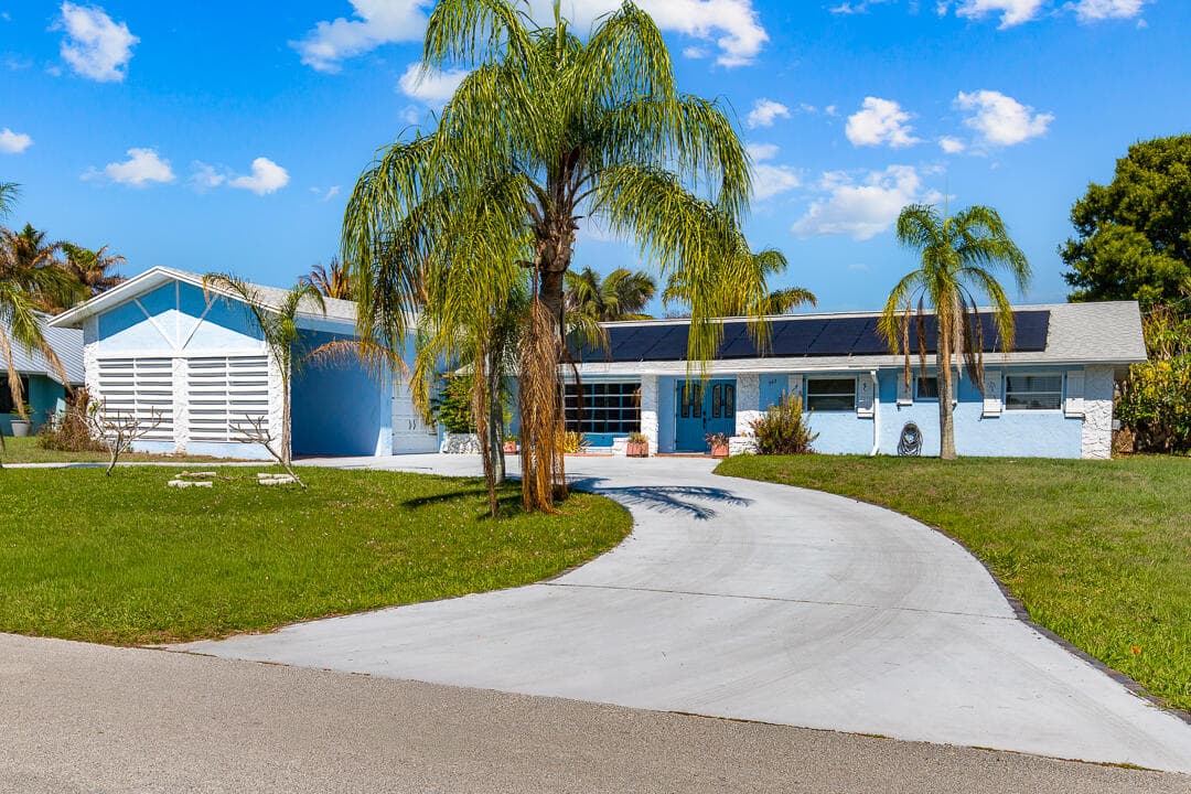343 SE Verada Avenue, Port St. Lucie, FL 34983 — photo 15 of 47