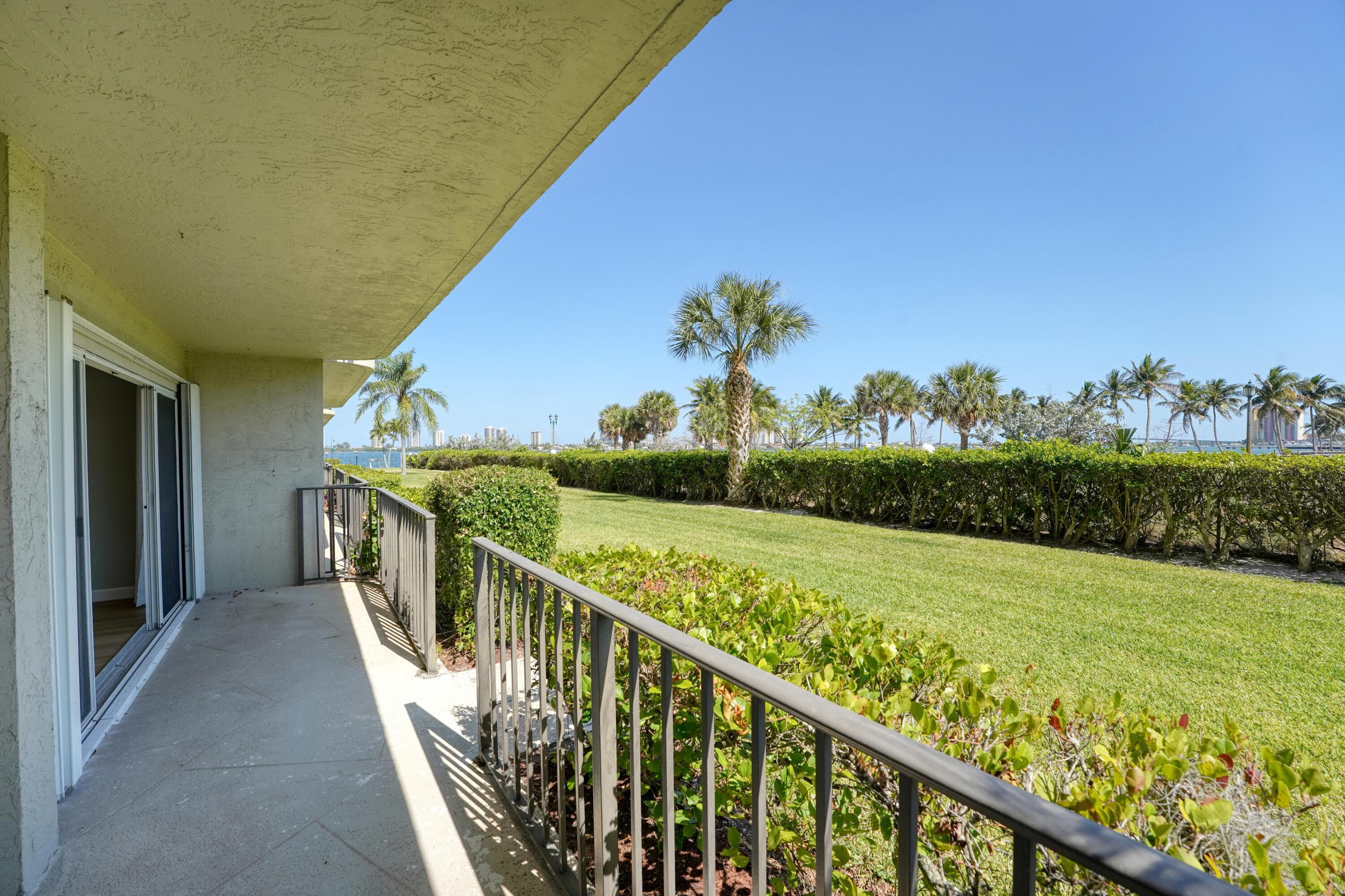 801 Lake Shore Drive 112, Lake Park, FL 33403 — photo 21 of 25