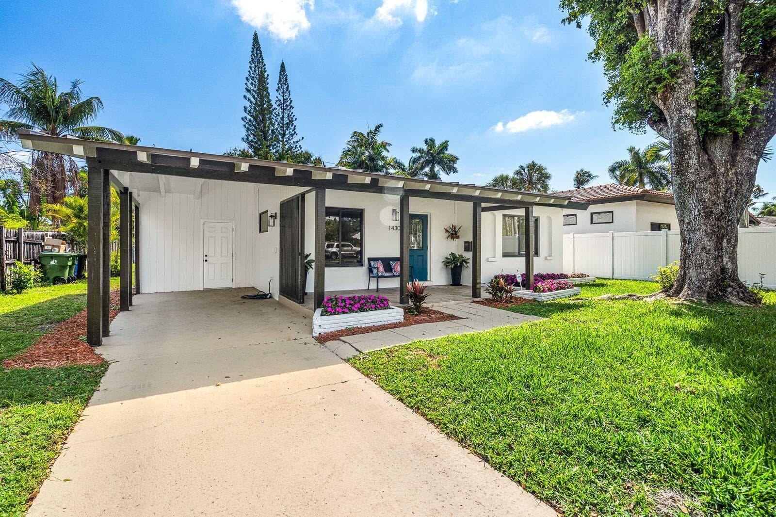 1430 NE 16th Avenue, Fort Lauderdale, FL 33304 — photo 1 of 41