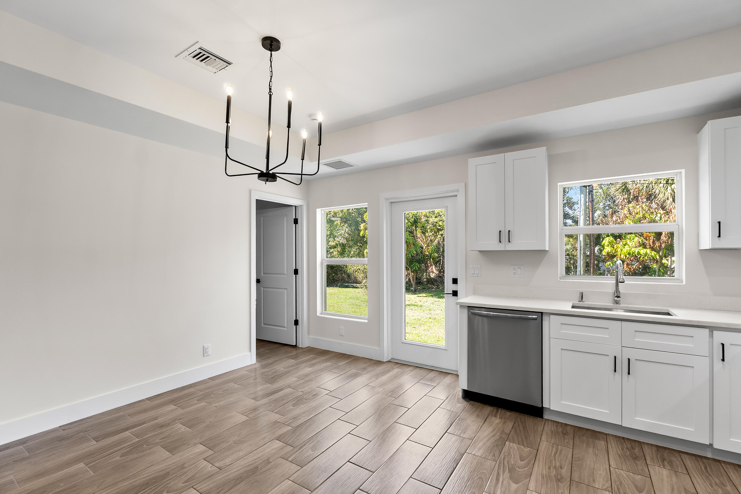 3003 SE Fairmont Street, Stuart, FL 34997 — photo 12 of 32
