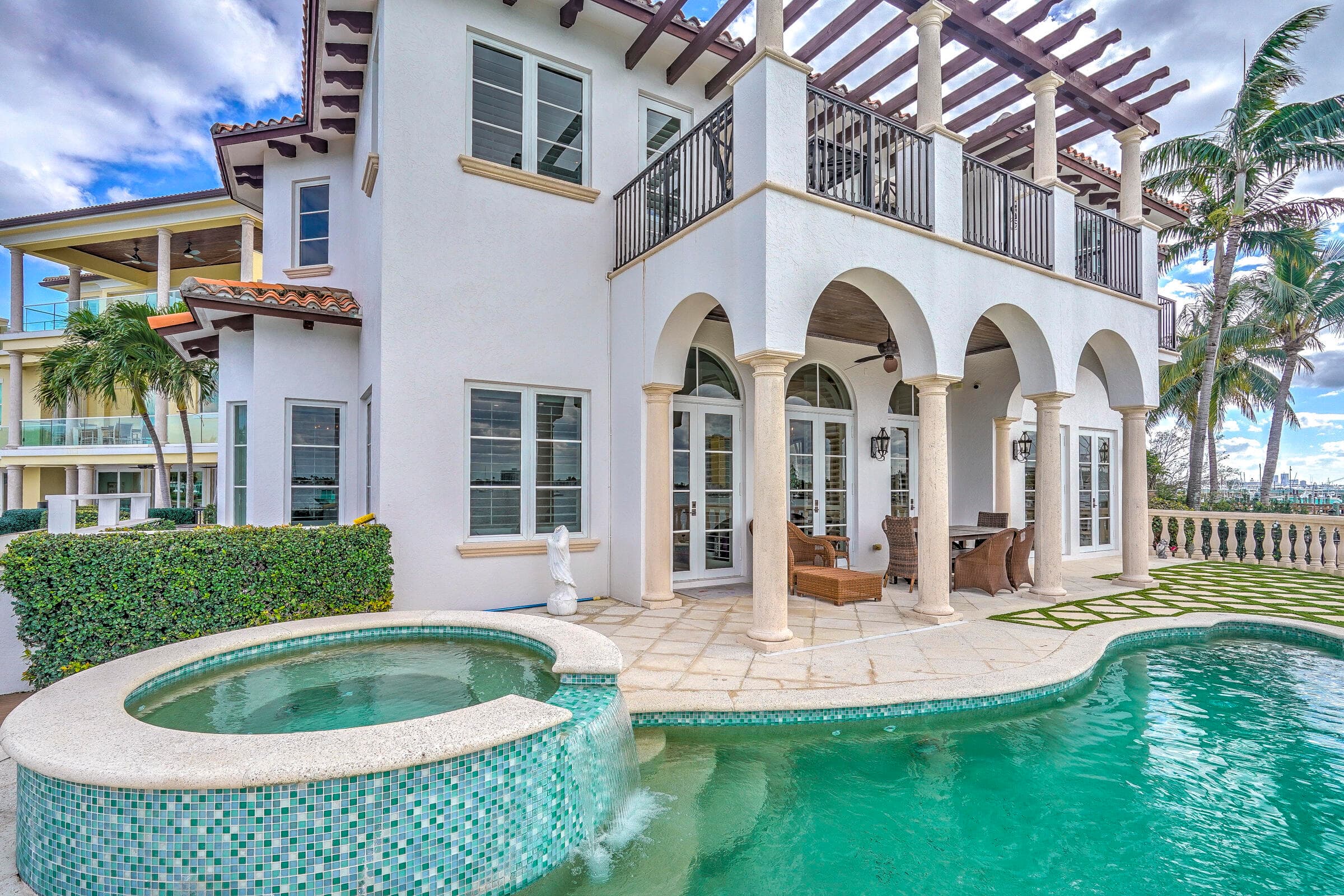 2775 Lake Drive, Singer Island, FL 33404 — photo 38 of 43
