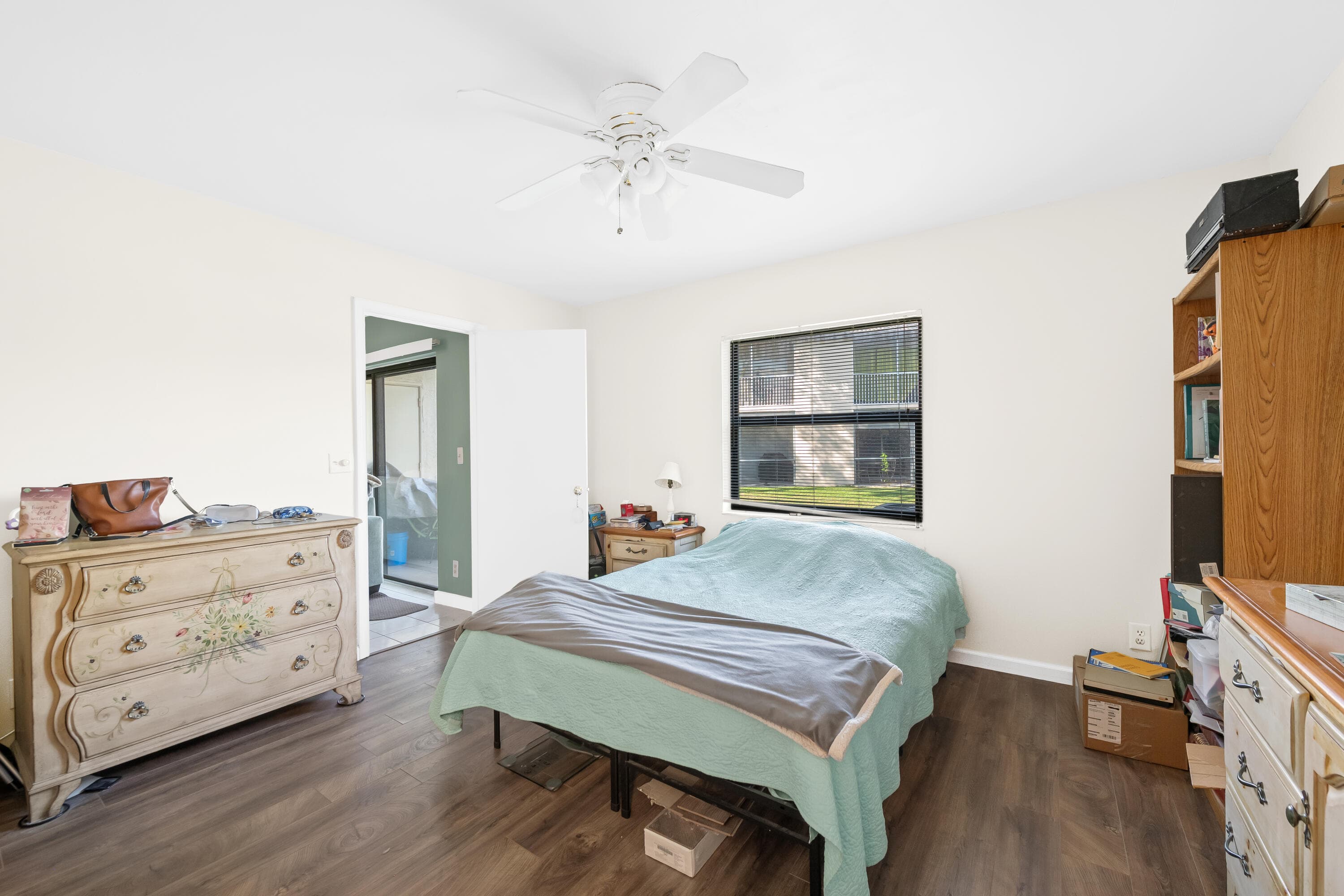 5570 Lakeside Drive 102, Margate, FL 33063 — photo 8 of 26