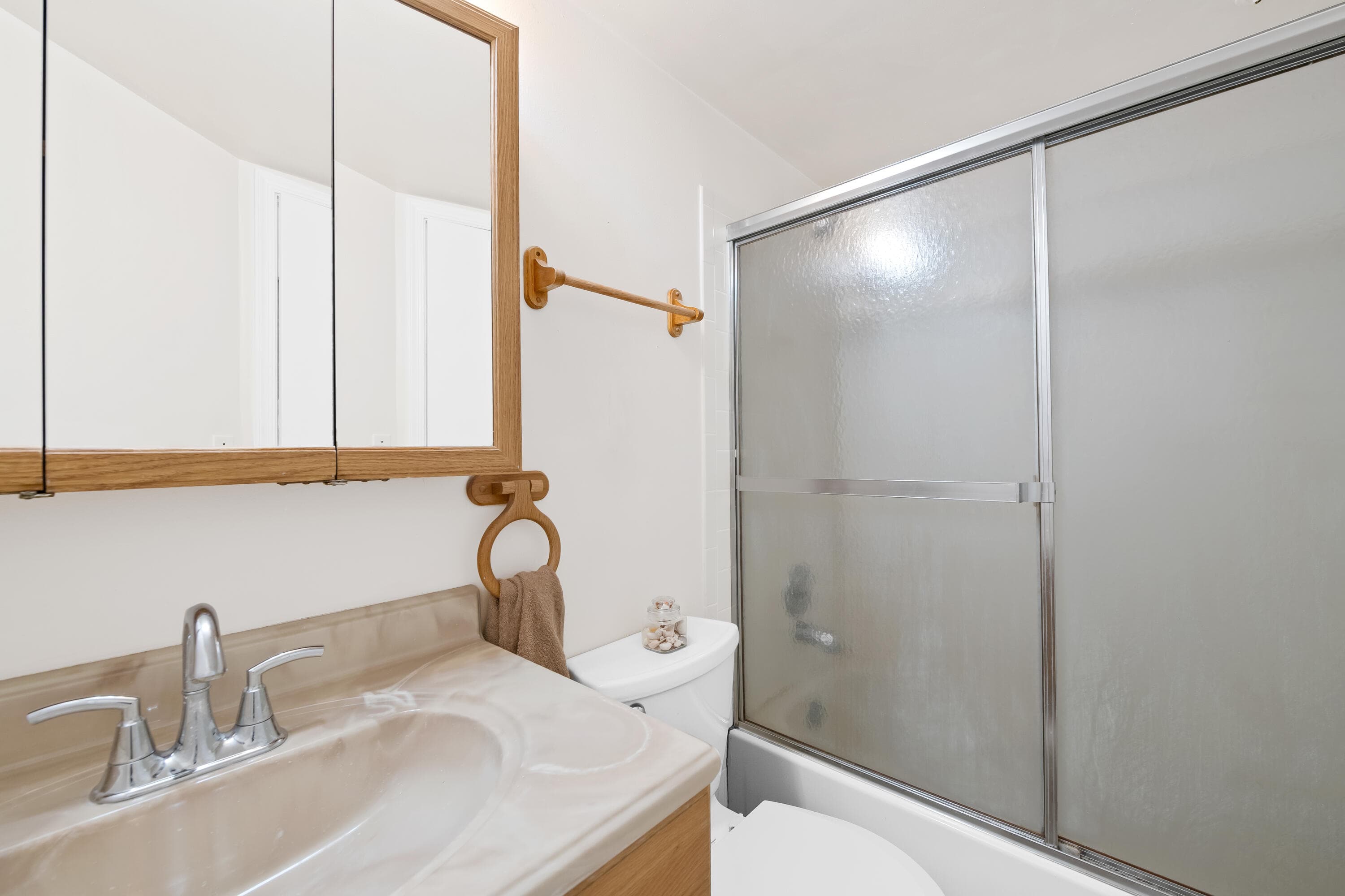 5570 Lakeside Drive 102, Margate, FL 33063 — photo 13 of 26
