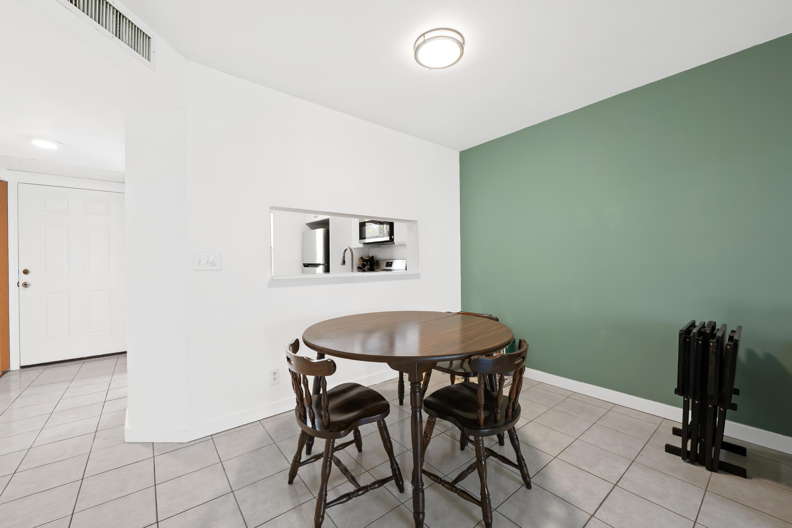 5570 Lakeside Drive 102, Margate, FL 33063 — photo 5 of 26