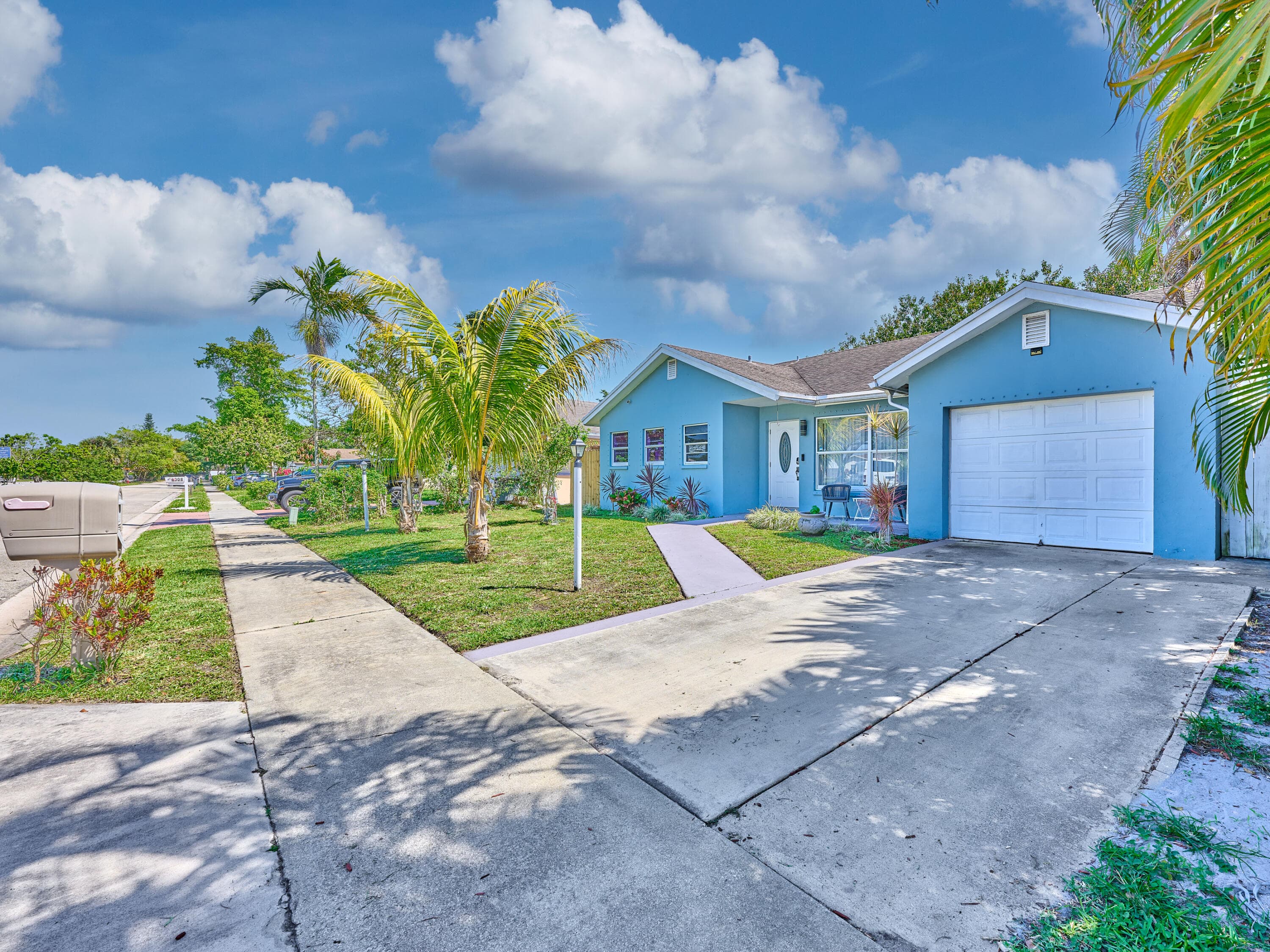 9020 SW 8th Street, Boca Raton, FL 33433 — photo 2 of 74