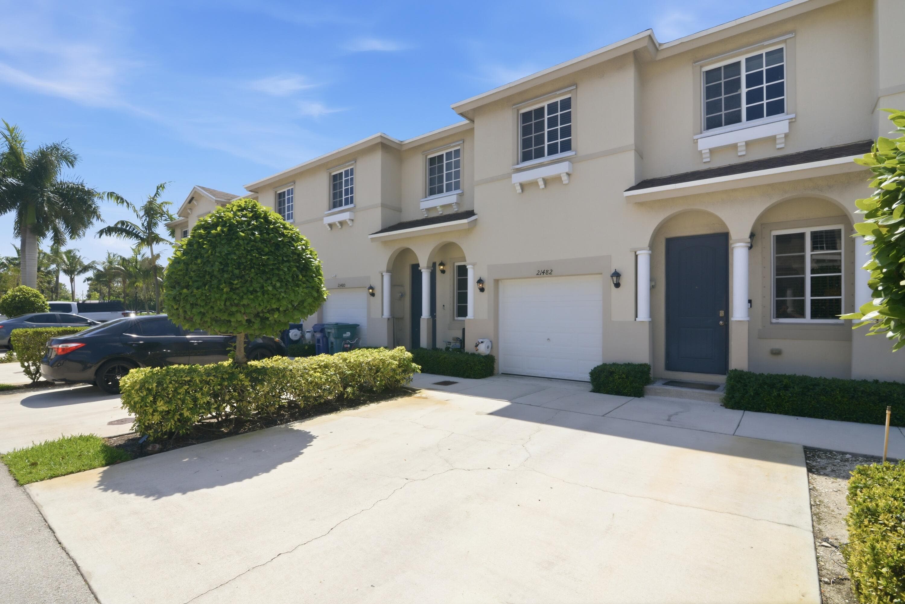 21482 NW 14th Court 21482, Miami Gardens, FL 33169 — photo 2 of 43