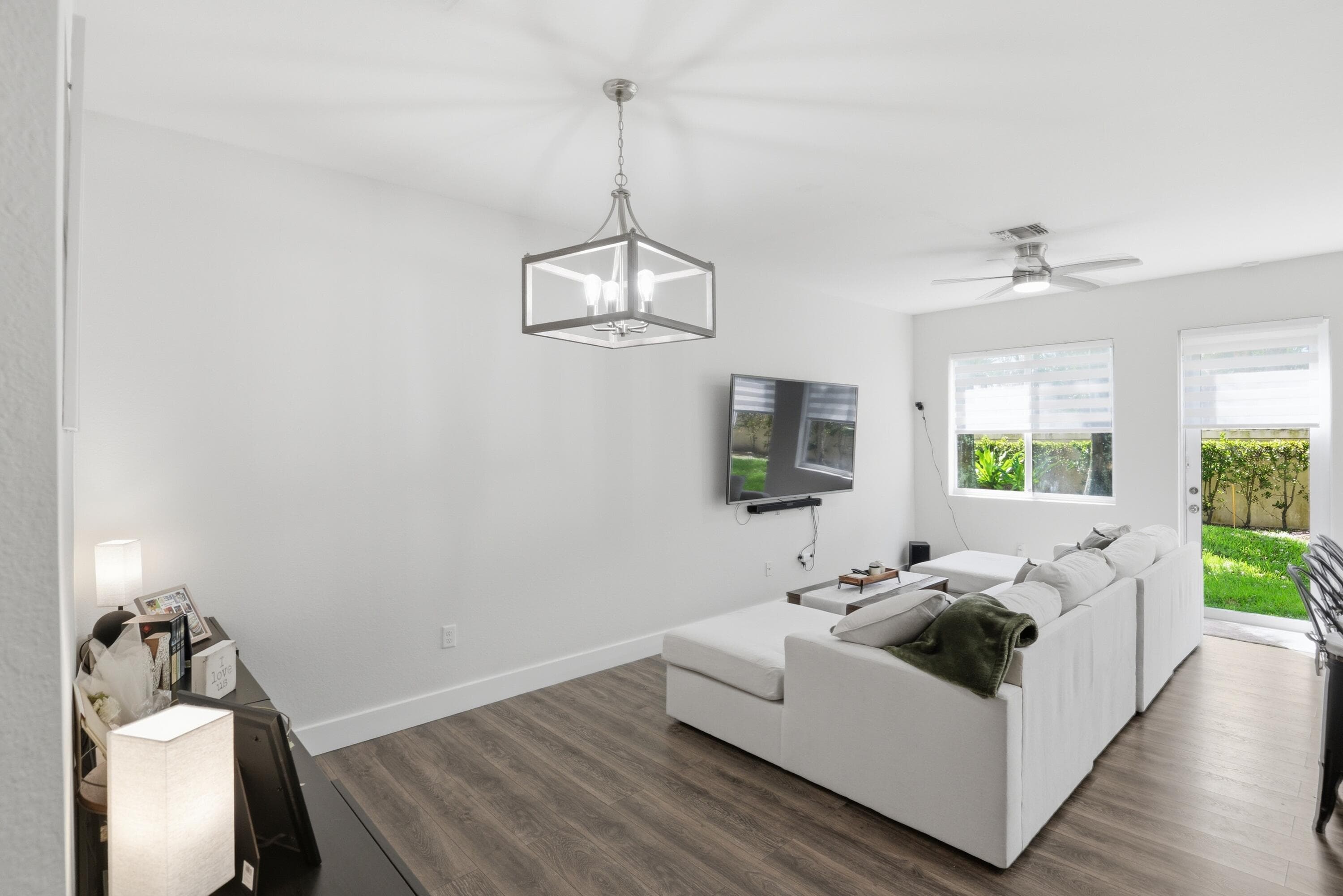 21482 NW 14th Court 21482, Miami Gardens, FL 33169 — photo 10 of 43