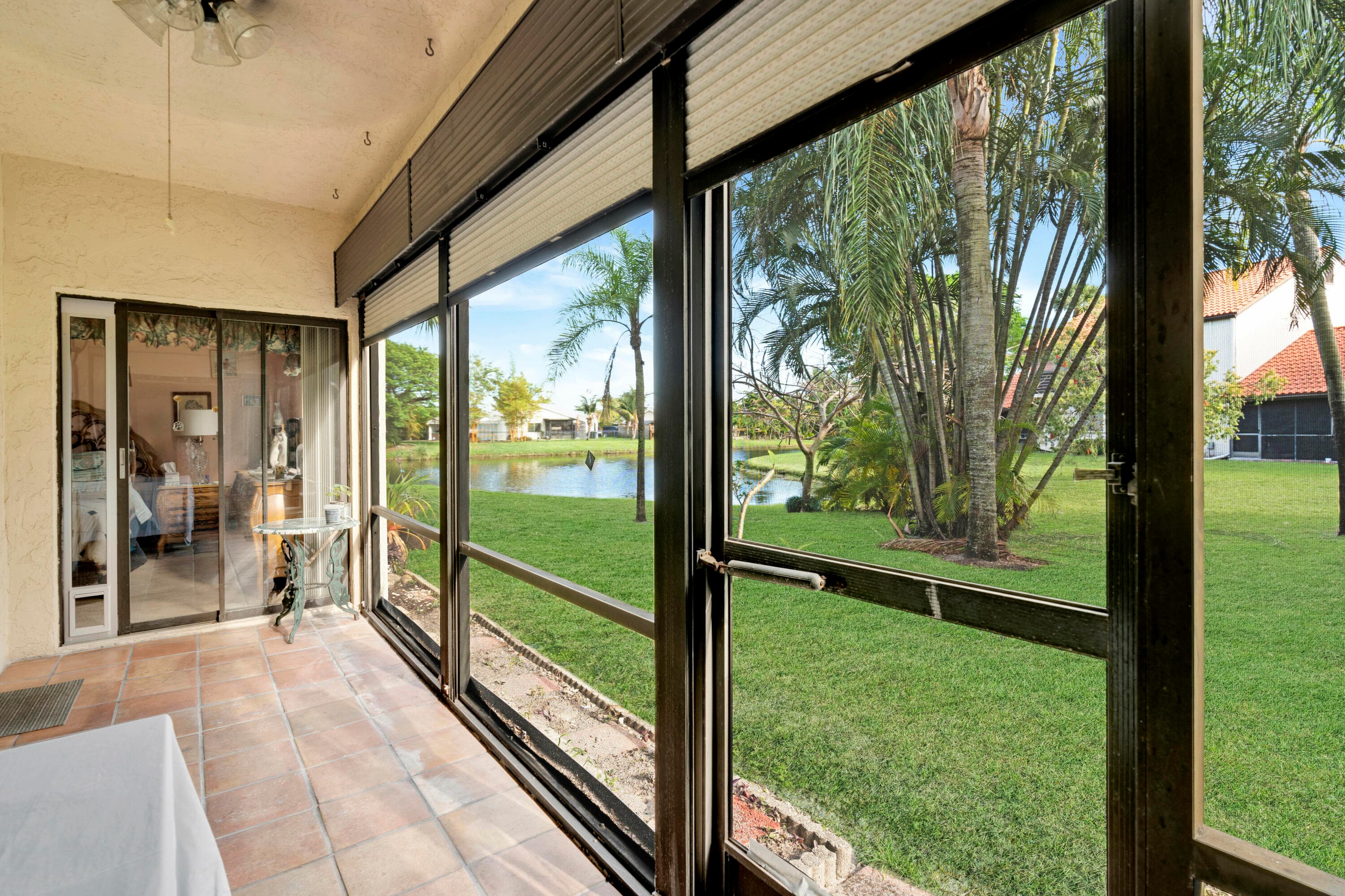 3 Vía De Casas Sur 102, Boynton Beach, FL 33426 — photo 18 of 49