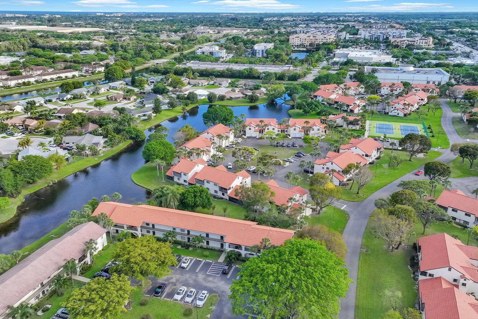 3 Vía De Casas Sur 102, Boynton Beach, FL 33426 — photo 31 of 49