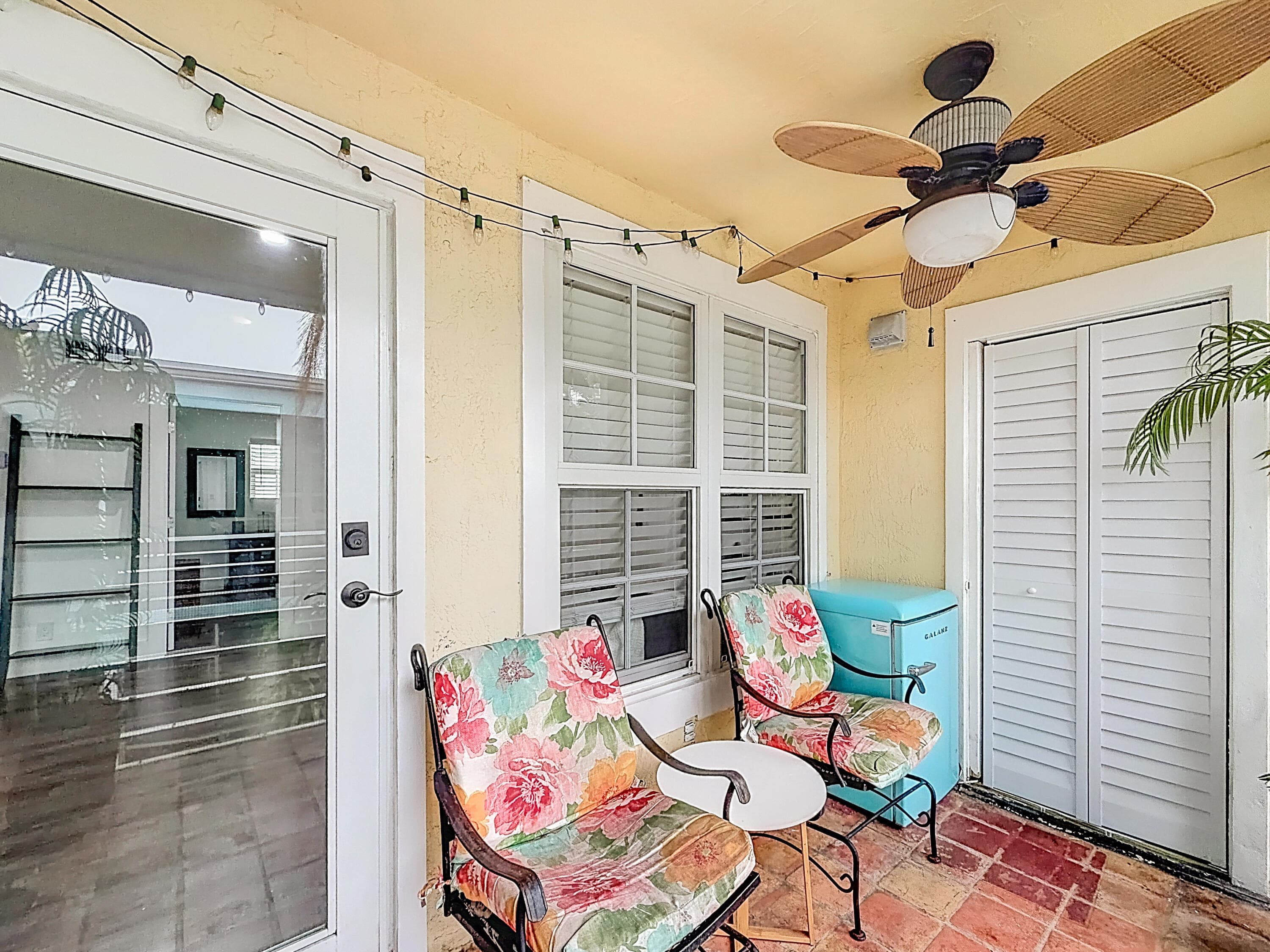 305 SE 11th Avenue, Pompano Beach, FL 33060 — photo 17 of 25