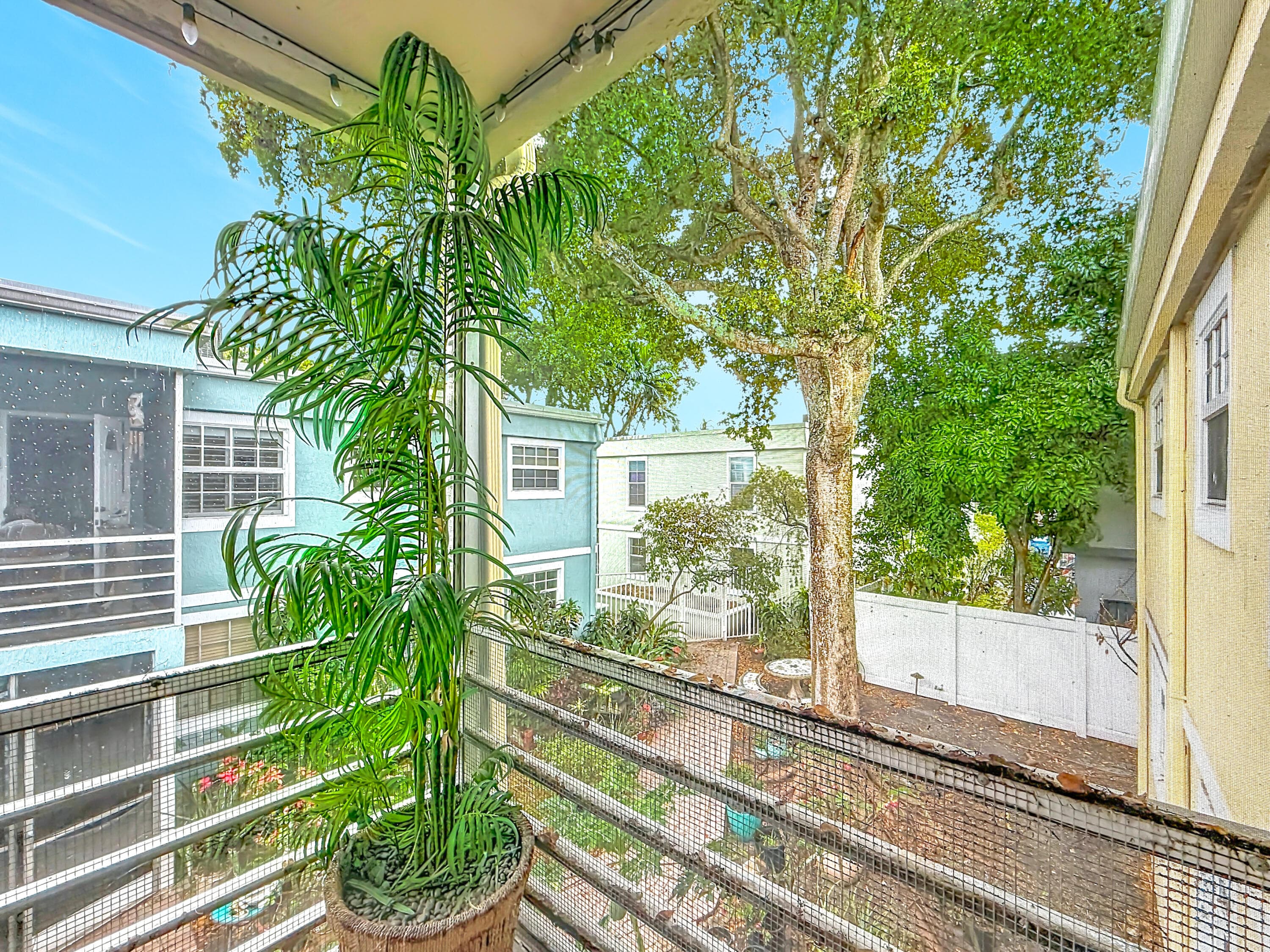 305 SE 11th Avenue, Pompano Beach, FL 33060 — photo 18 of 25