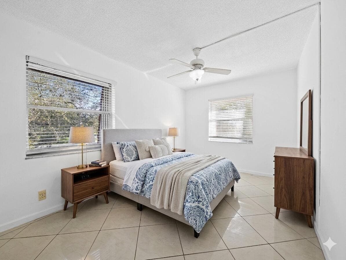 1 Jacaranda Country Club Drive 202, Plantation, FL 33324 — photo 5 of 25