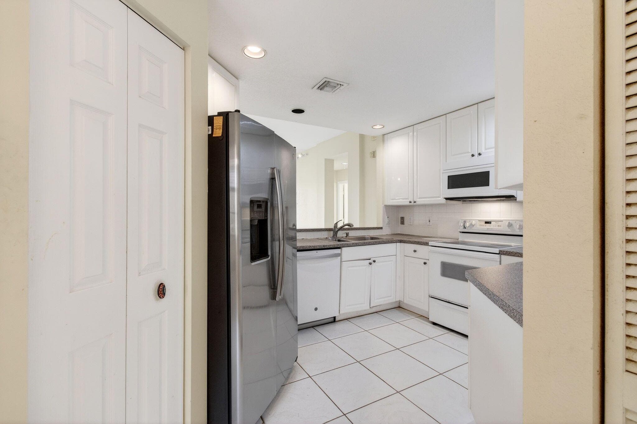 12468 Crystal Pointe Drive 102, Boynton Beach, FL 33437 — photo 35 of 72