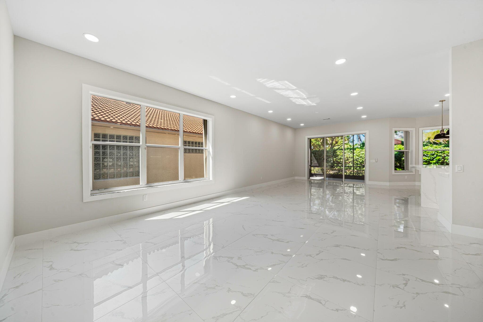 11431 Lanai Lane E, Boynton Beach, FL 33437 — photo 10 of 38