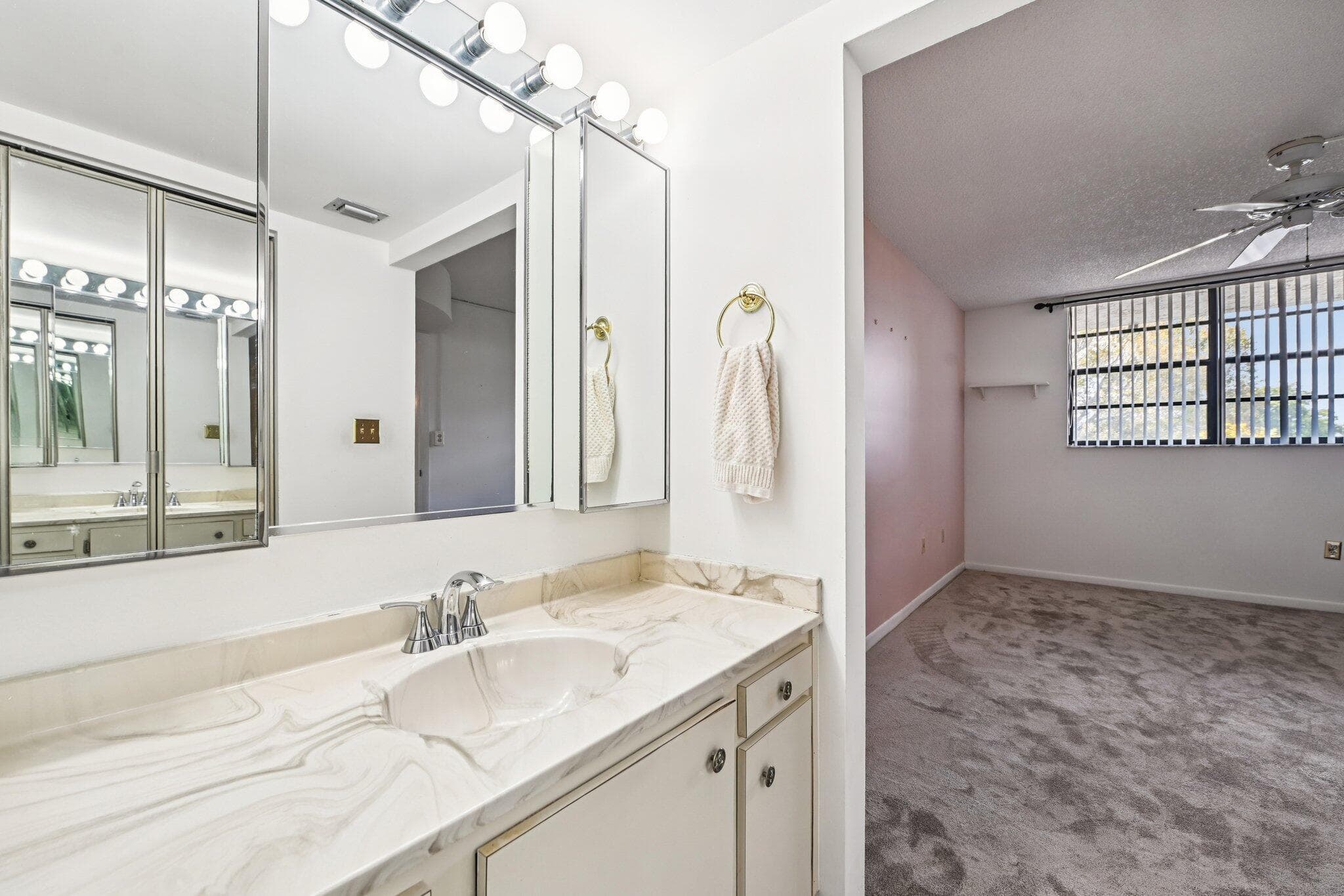 1101 Colony Point Circle 404, Pembroke Pines, FL 33026 — photo 21 of 43