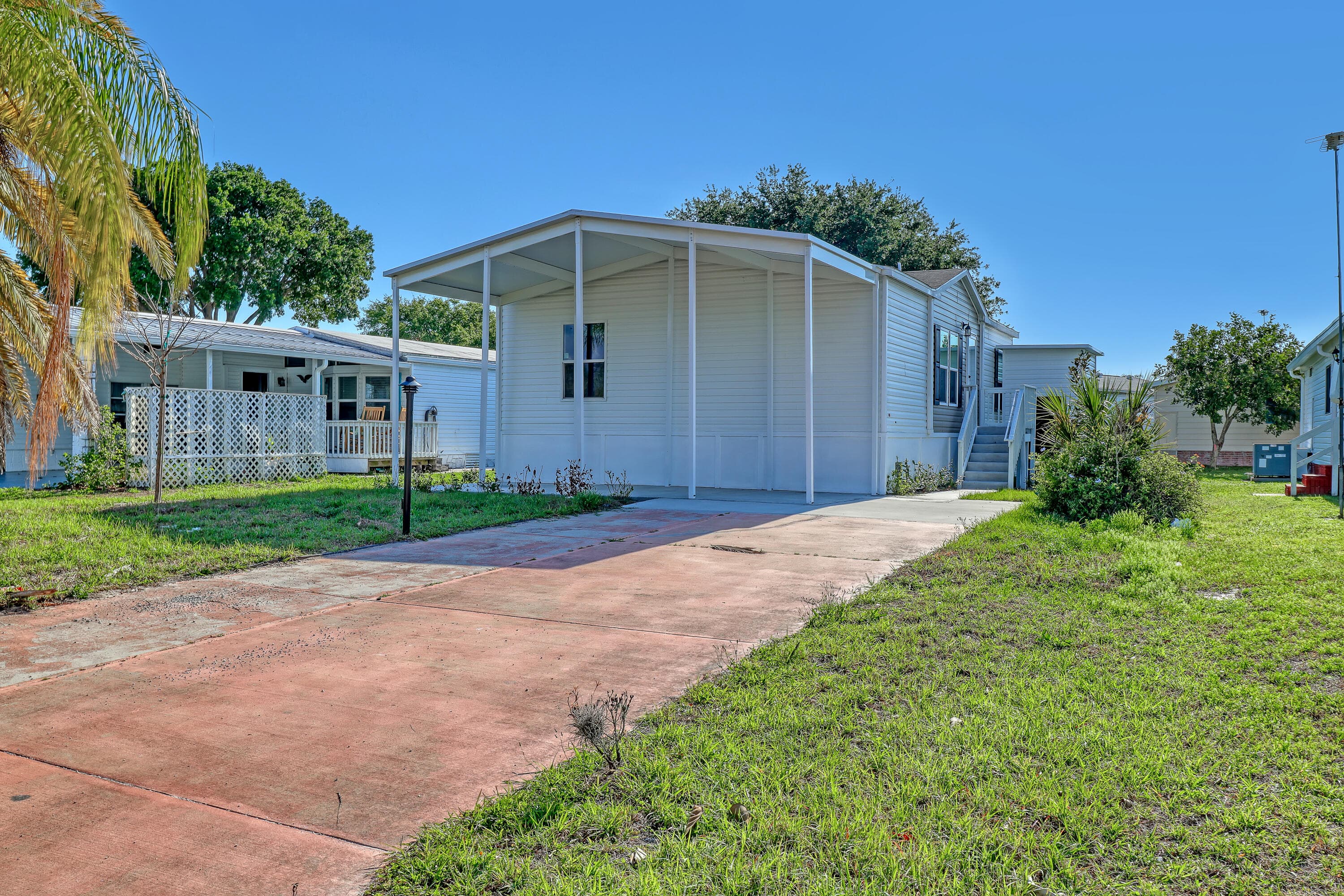 1479 Barefoot Circle, Sebastian, FL 32976 — photo 2 of 31