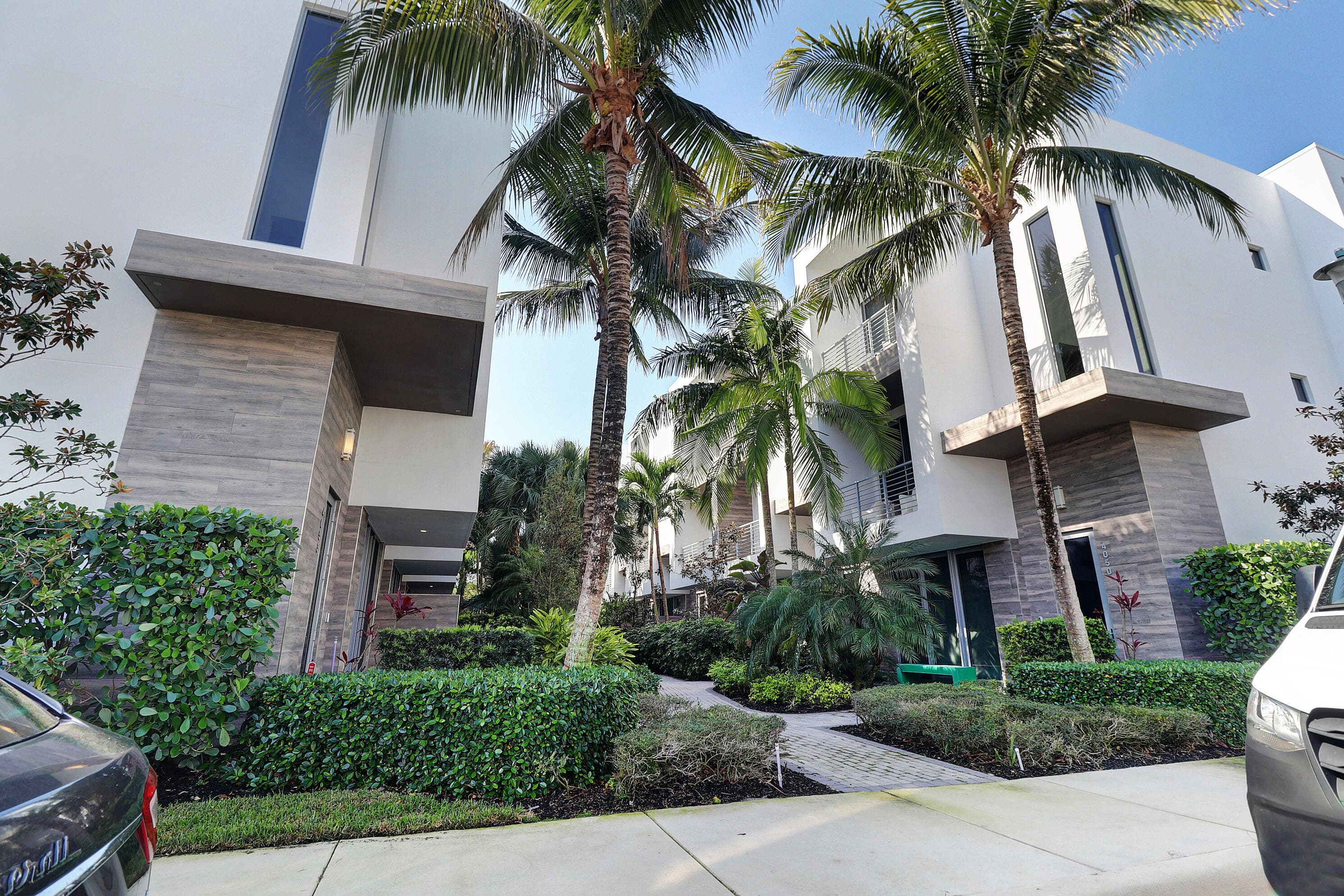 4033 NW 17th Way, Boca Raton, FL 33431 — photo 7 of 38