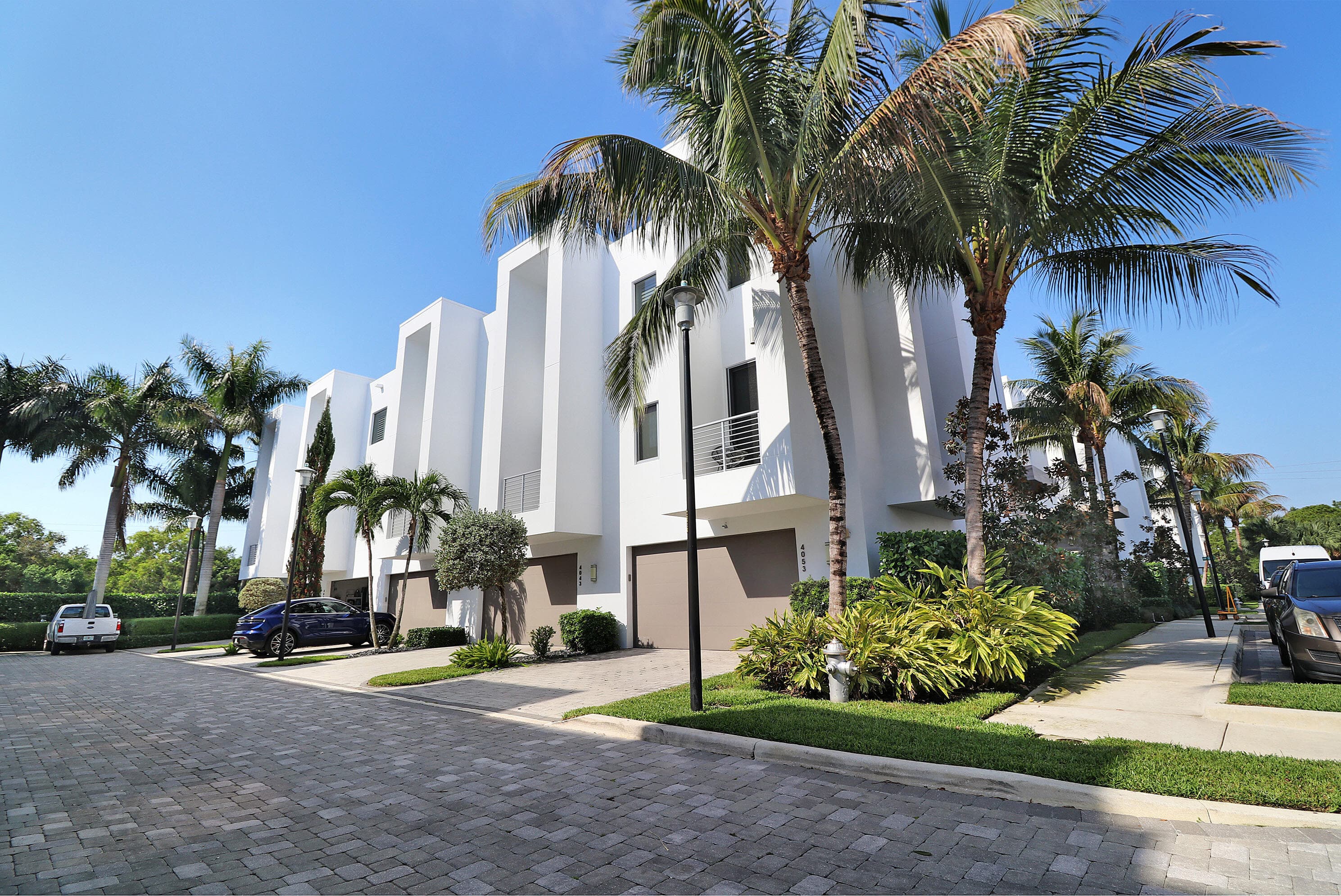 4033 NW 17th Way, Boca Raton, FL 33431 — photo 5 of 38