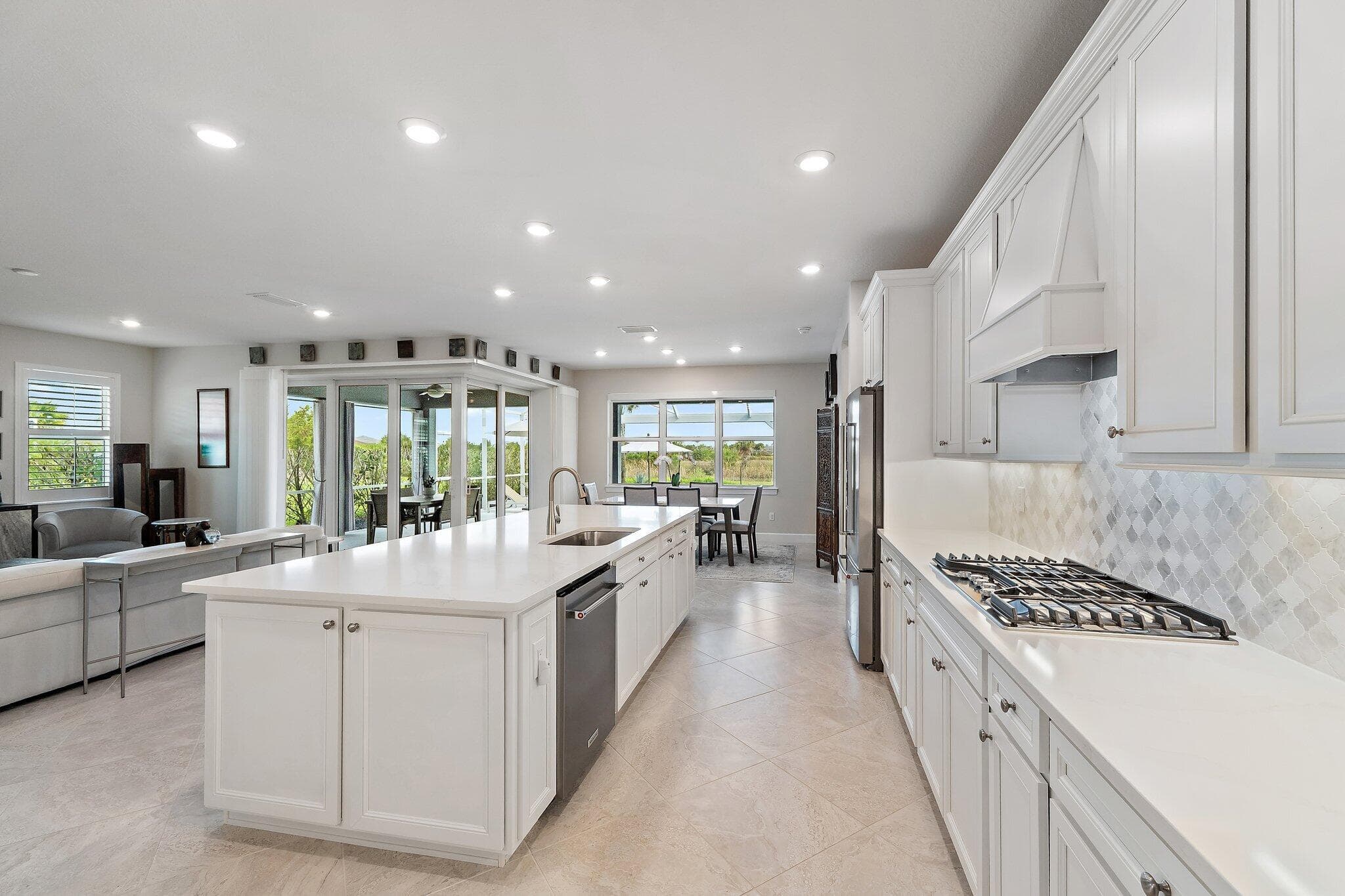 10211 SW Pervenche Lane, Port St. Lucie, FL 34987 — photo 14 of 57