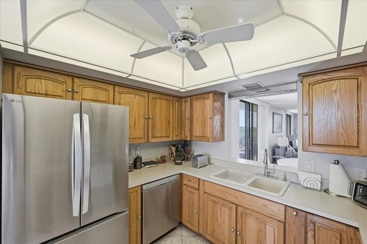 5059 N Hwy A1a 401, Hutchinson Island, FL 34949 — photo 22 of 72