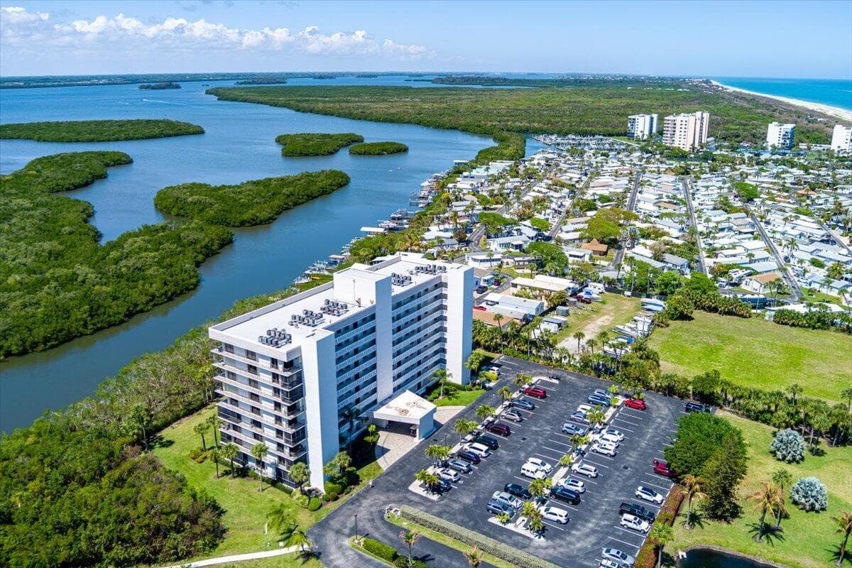 5059 N Hwy A1a 401, Hutchinson Island, FL 34949 — photo 55 of 72