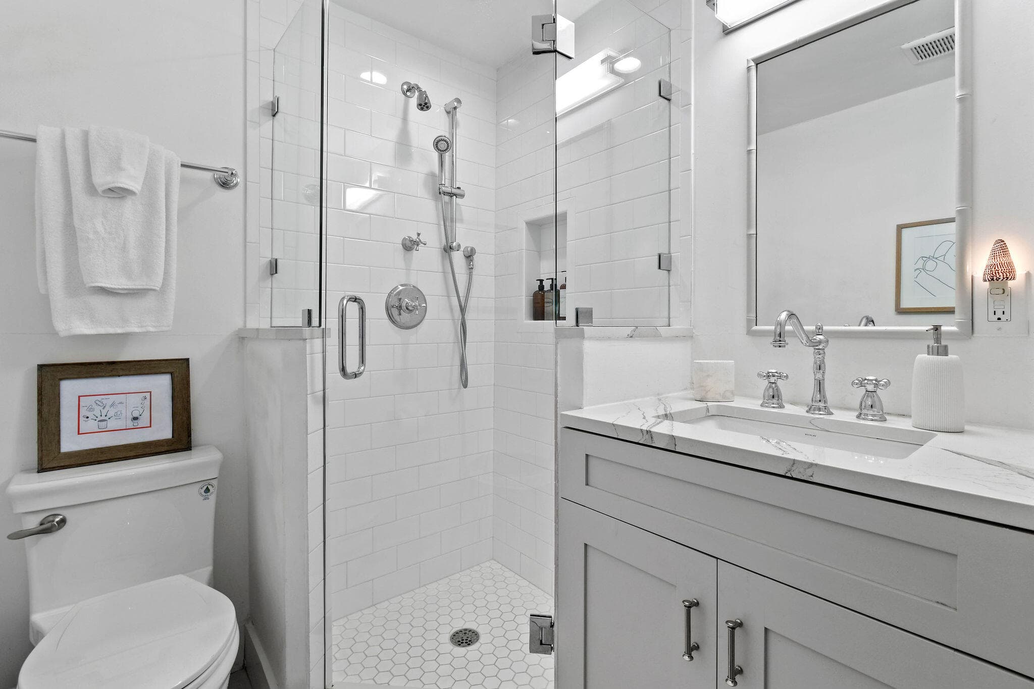 605 N Lakeside Drive Unit 2, Lake Worth Beach, FL 33460 — photo 19 of 32