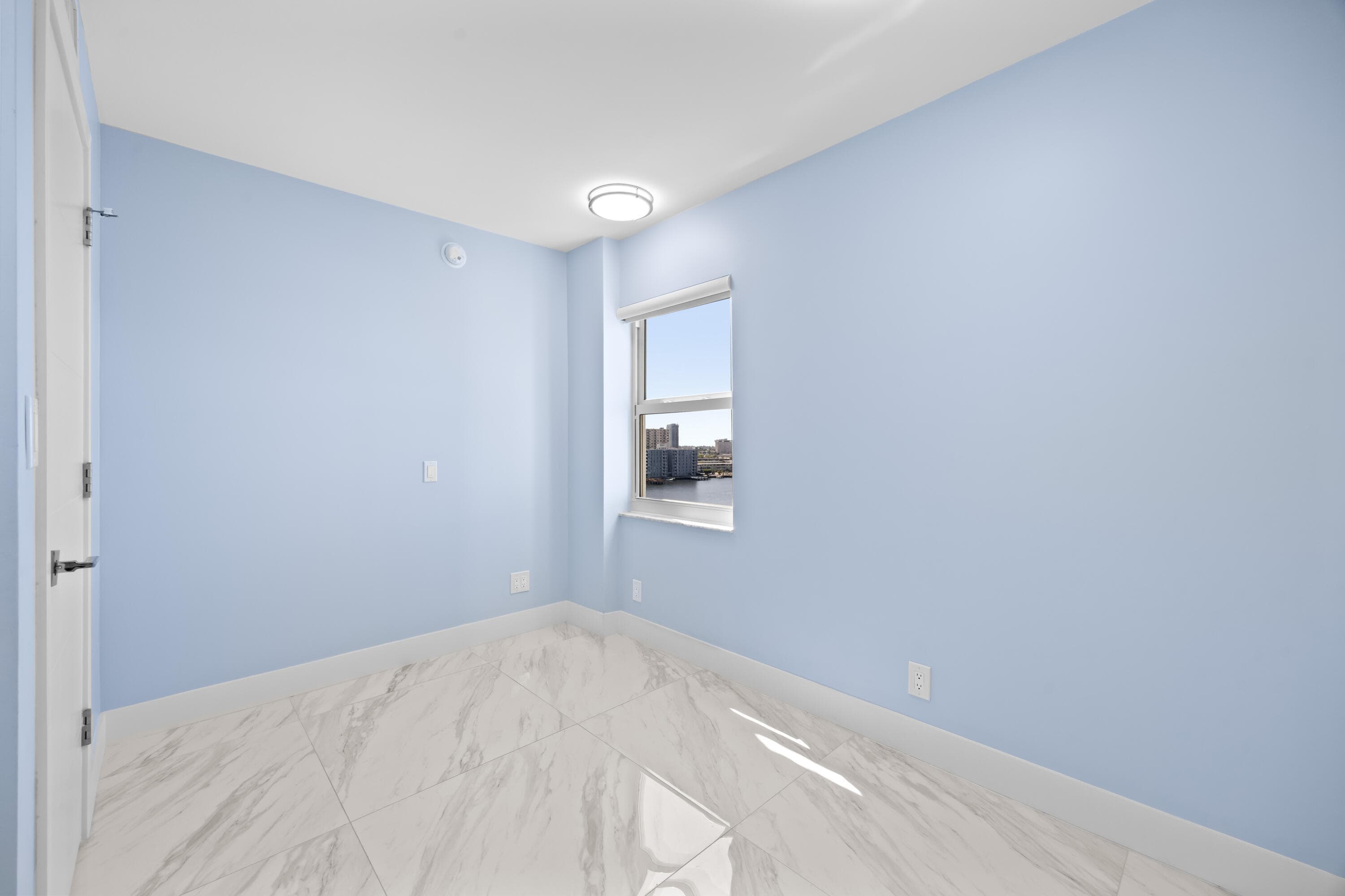 137 Golden Isles Drive 914, Hallandale Beach, FL 33009 — photo 27 of 61