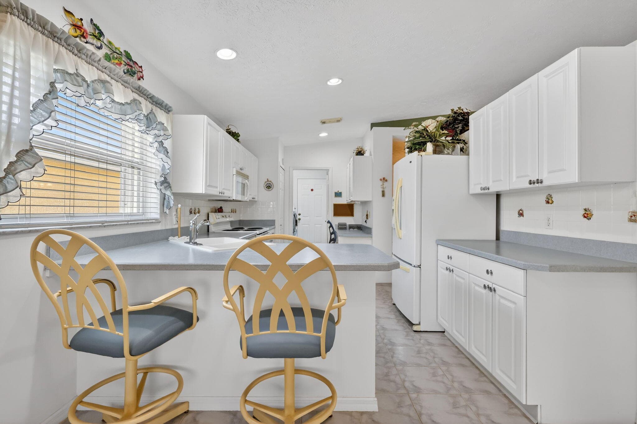 5936 Alexandria Circle, Fort Pierce, FL 34982 — photo 19 of 57