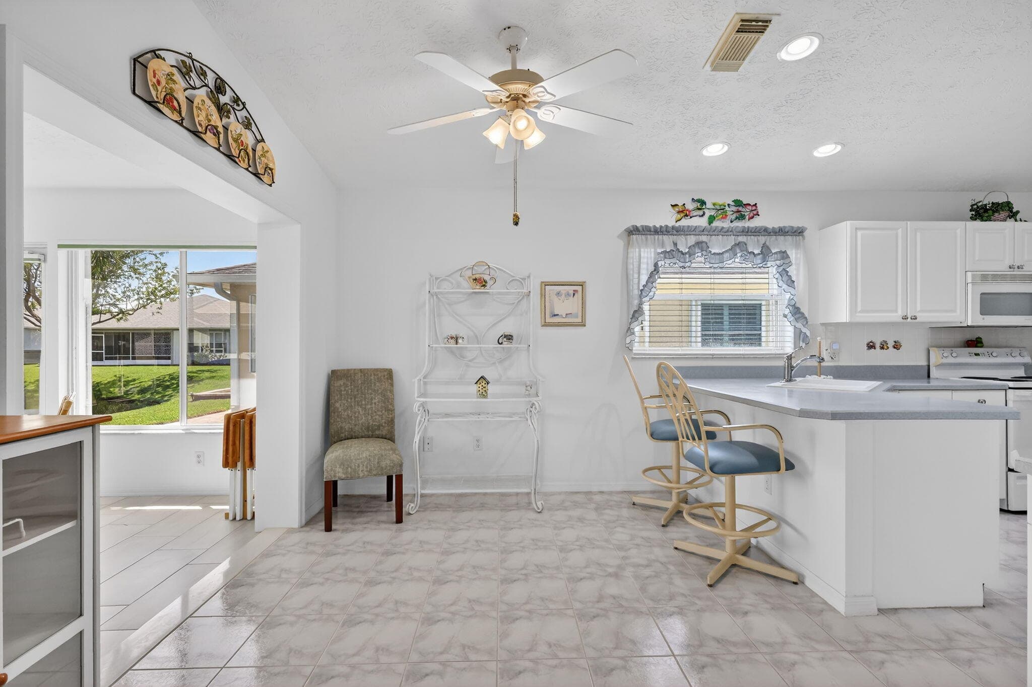 5936 Alexandria Circle, Fort Pierce, FL 34982 — photo 17 of 57