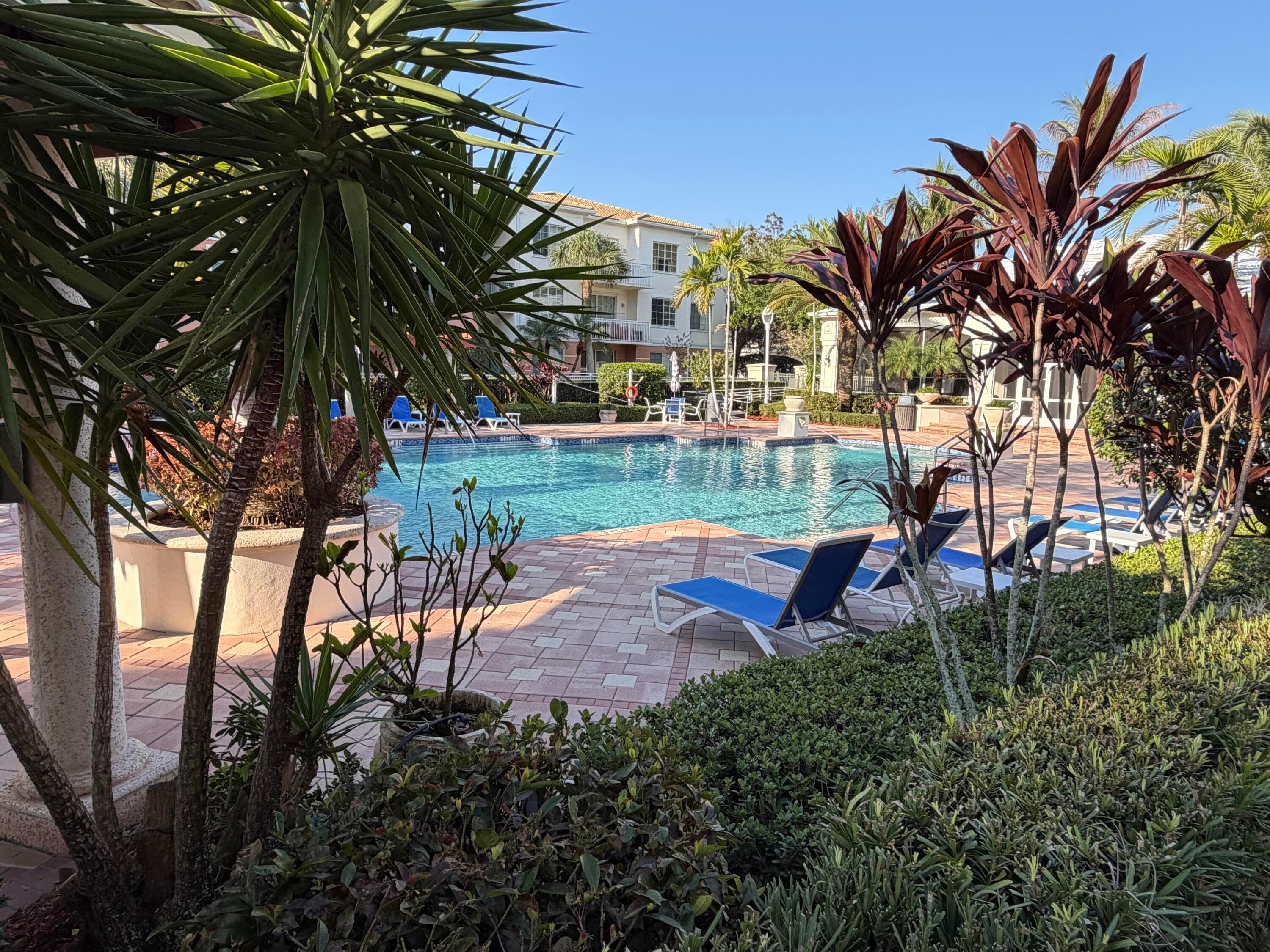 1101 Myrtlewood Circle E 101, Palm Beach Gardens, FL 33418 — photo 18 of 32