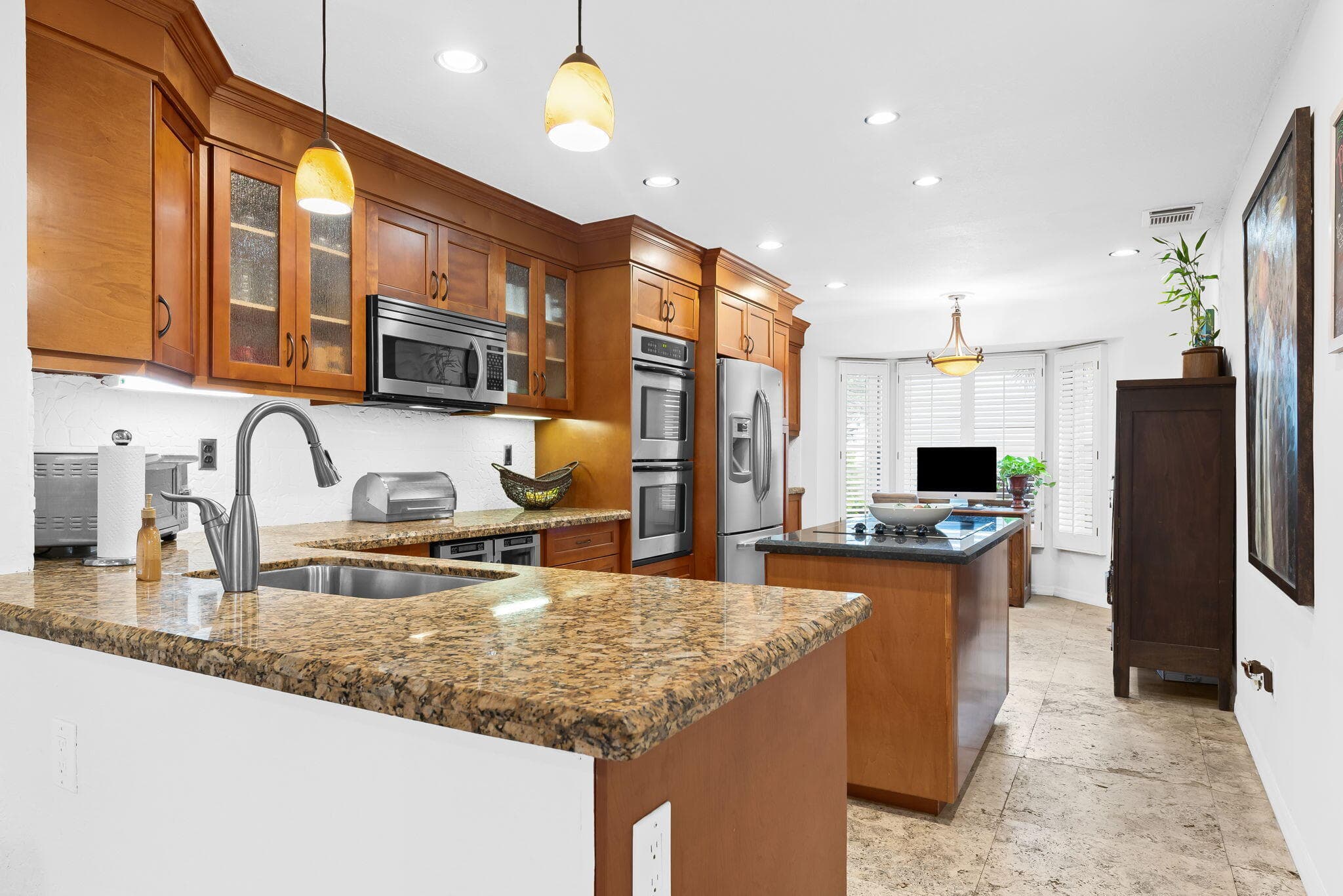 1140 Linden Street, Hollywood, FL 33019 — photo 10 of 31