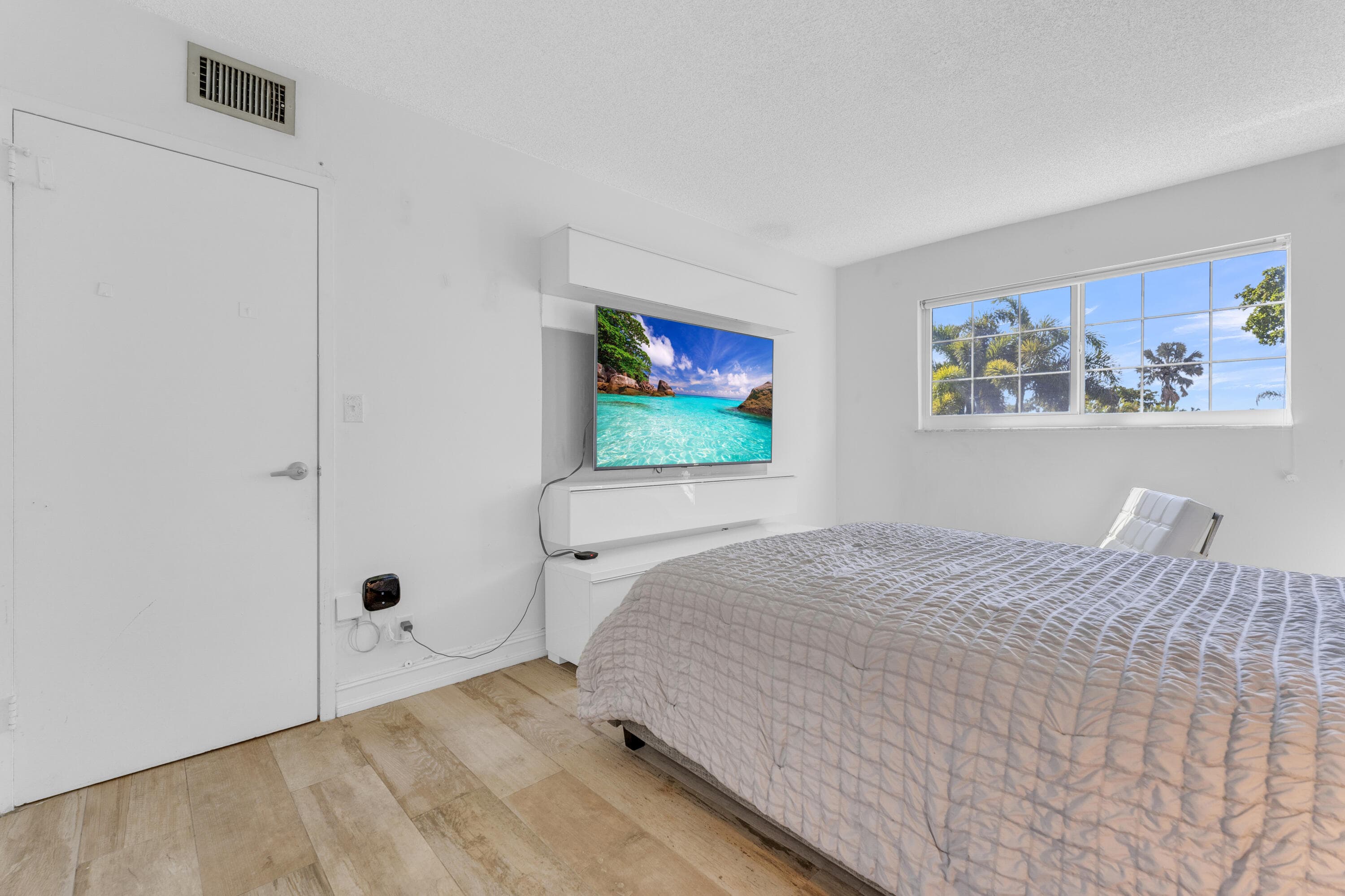 3004 NE 5th Terrace 206-c, Wilton Manors, FL 33334 — photo 18 of 38