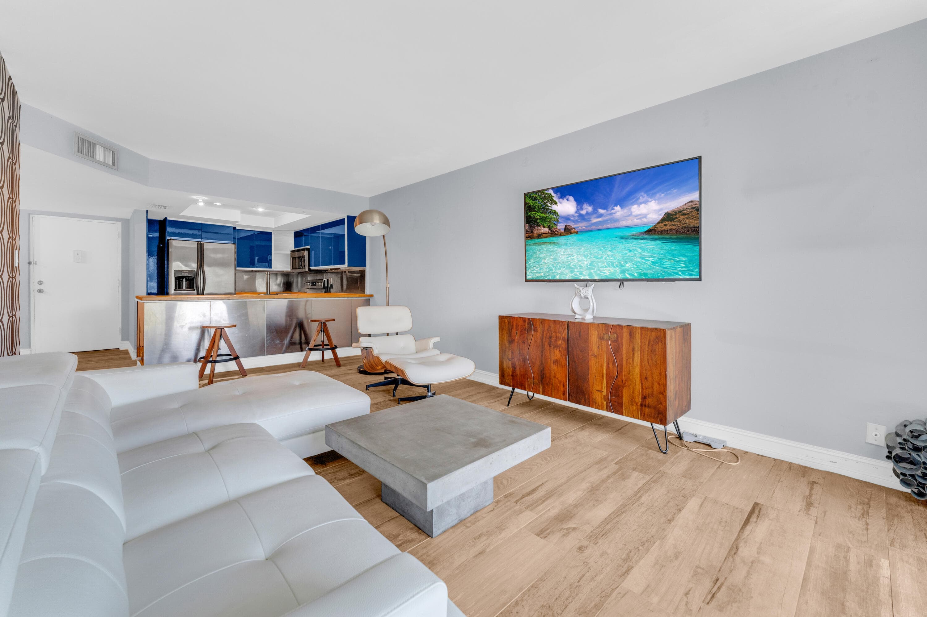 3004 NE 5th Terrace 206-c, Wilton Manors, FL 33334 — photo 11 of 38