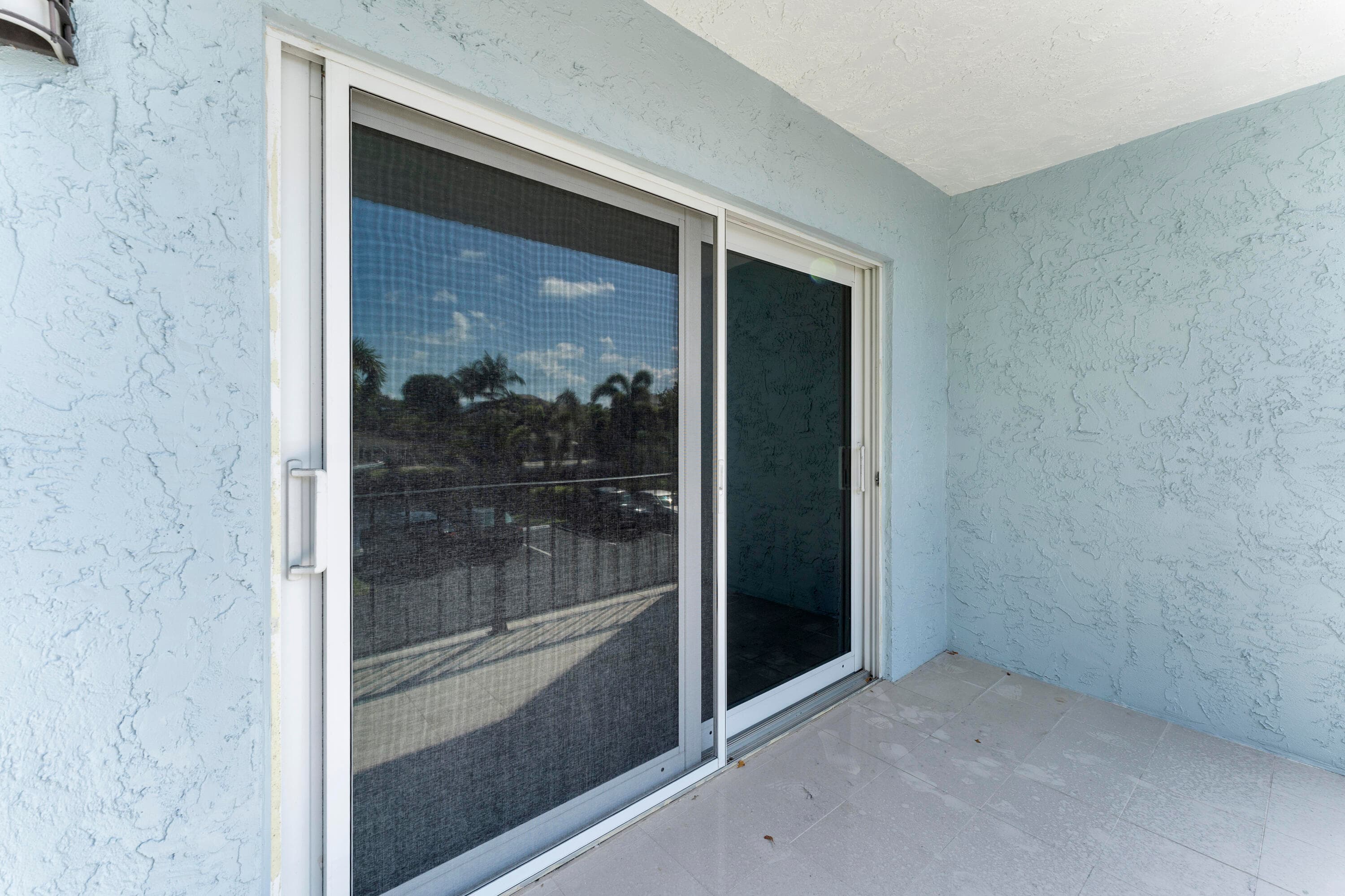 3004 NE 5th Terrace 206-c, Wilton Manors, FL 33334 — photo 27 of 38