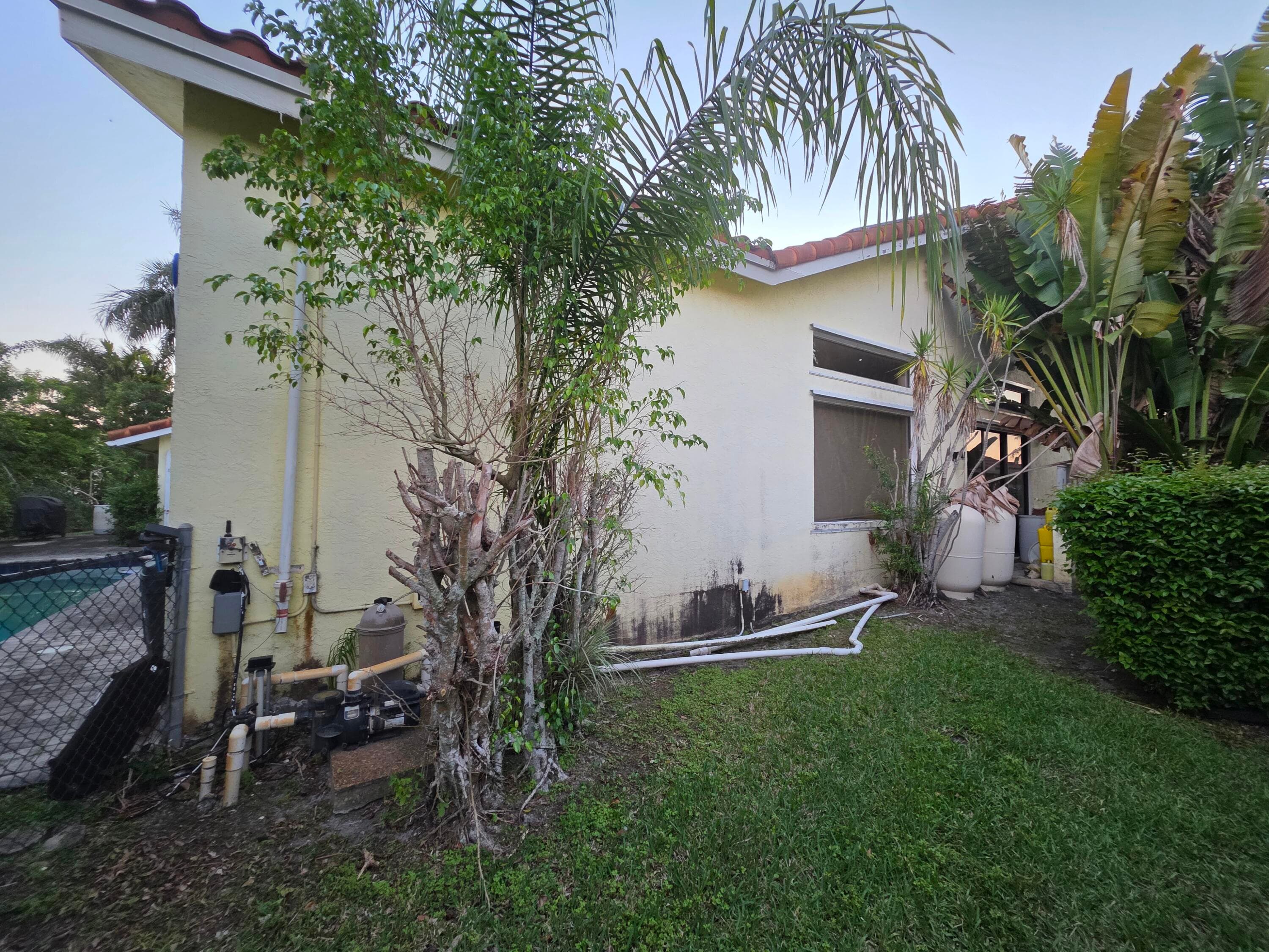 4977 NW 97th Drive, Coral Springs, FL 33076 — photo 24 of 31