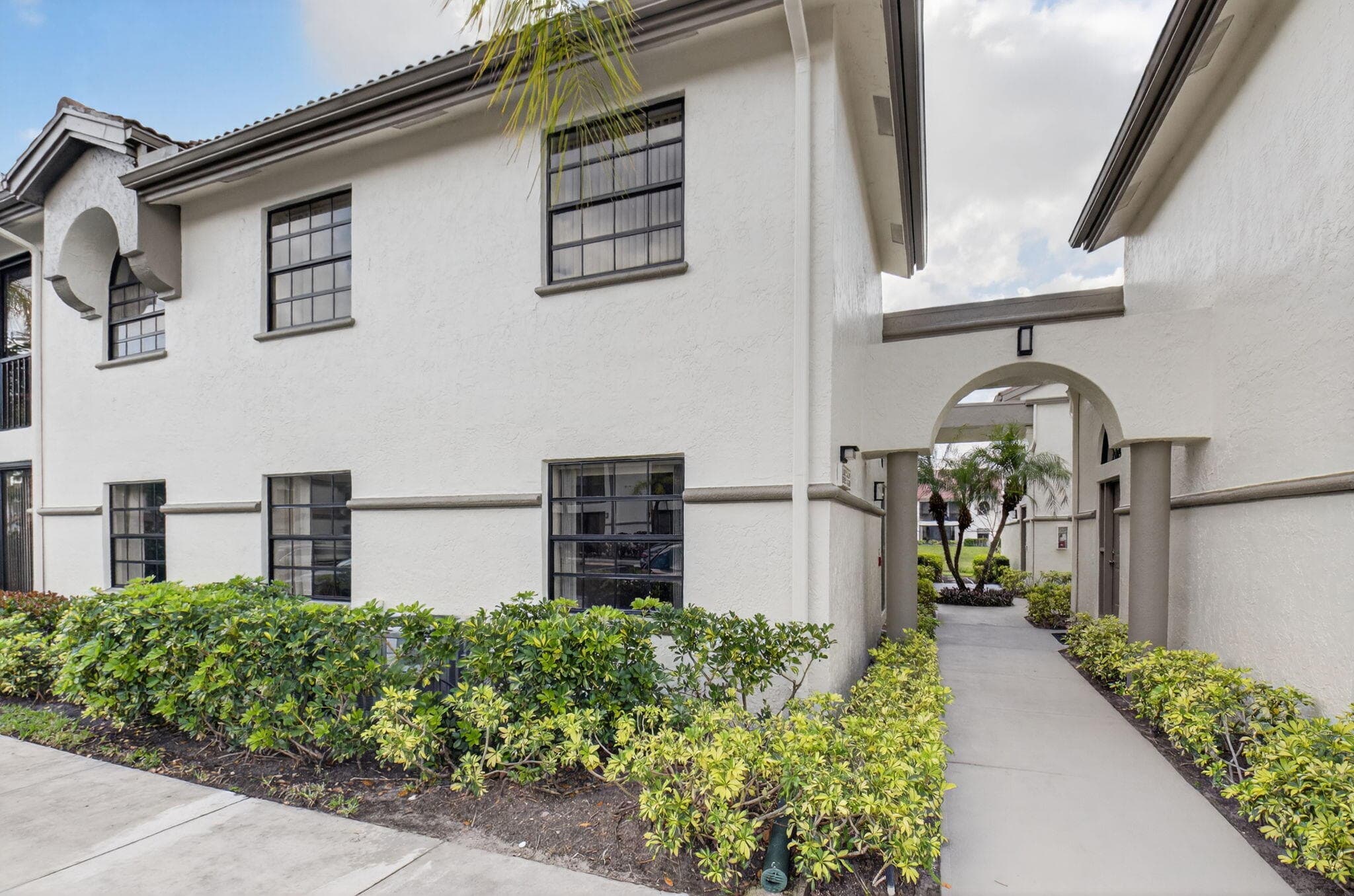 5226 Europa Drive H, Boynton Beach, FL 33437 — photo 2 of 61