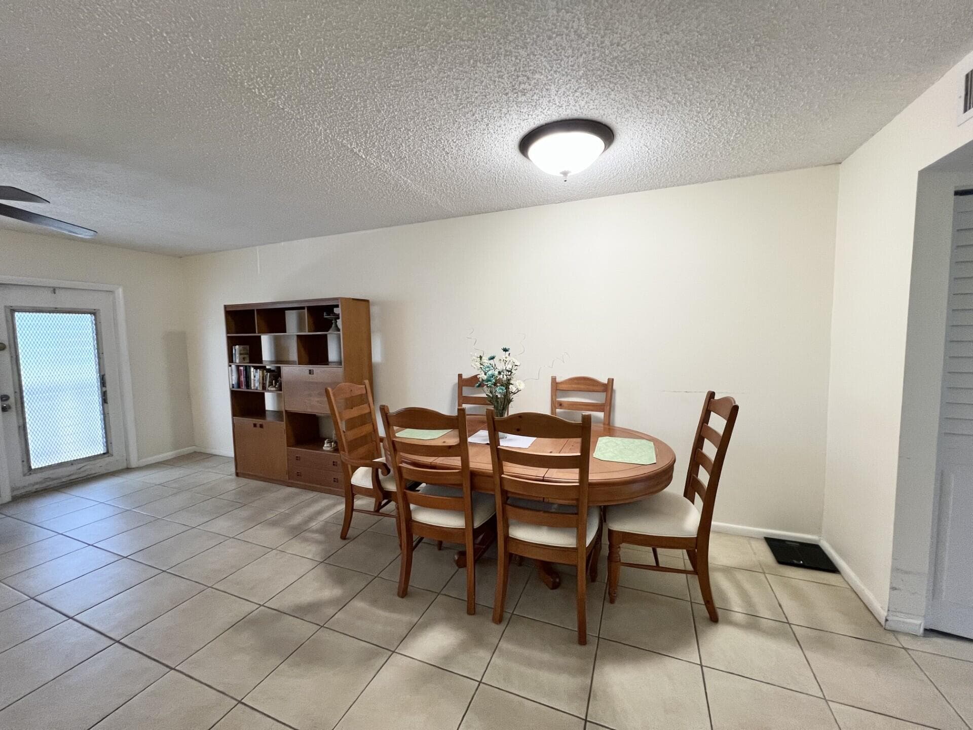 4023 Berkshire B 4023, Deerfield Beach, FL 33442 — photo 4 of 40