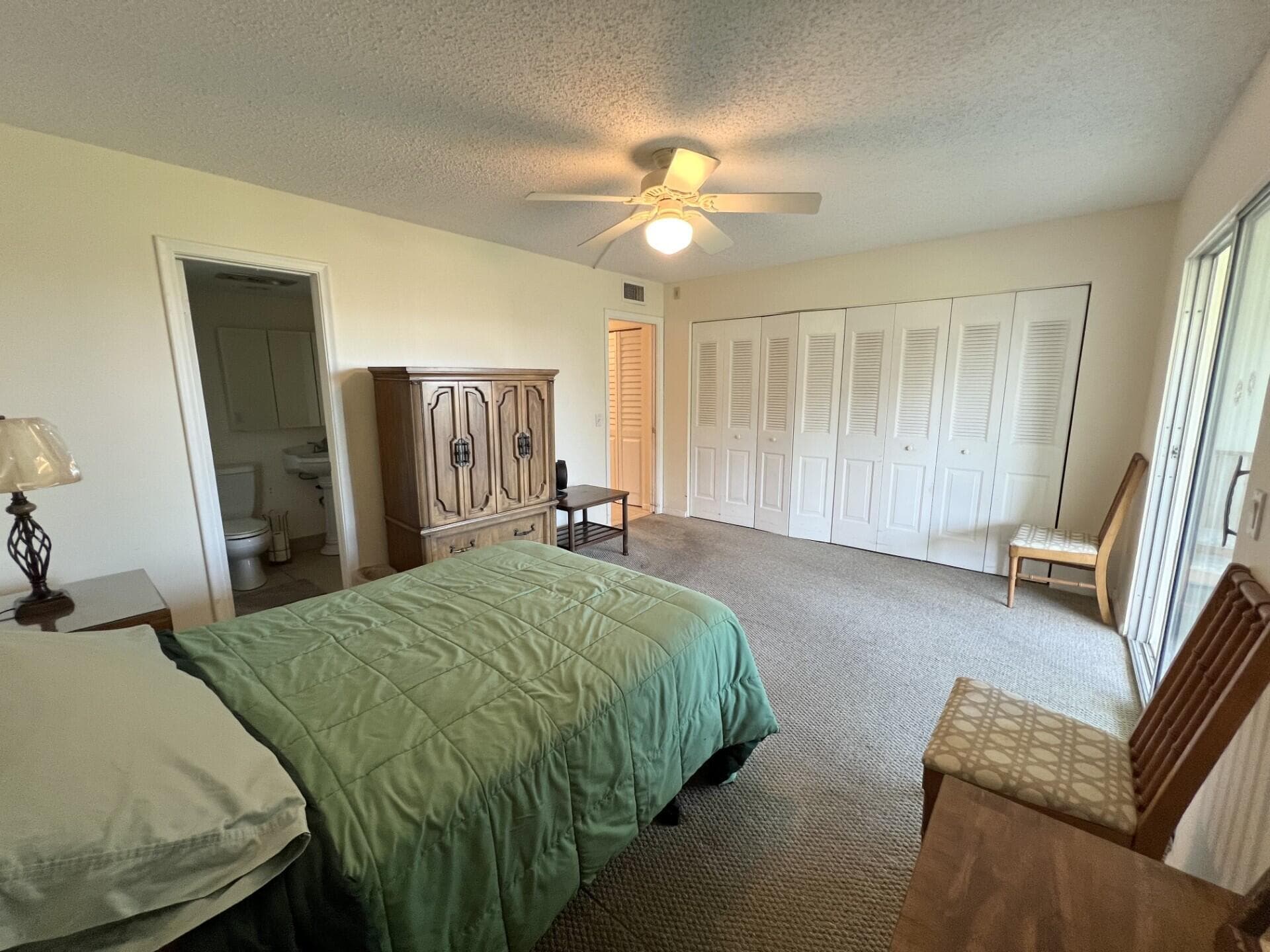 4023 Berkshire B 4023, Deerfield Beach, FL 33442 — photo 11 of 40