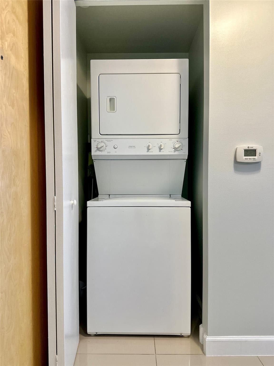 350 S Miami Avenue 2708, Miami, FL 33130 — photo 17 of 32