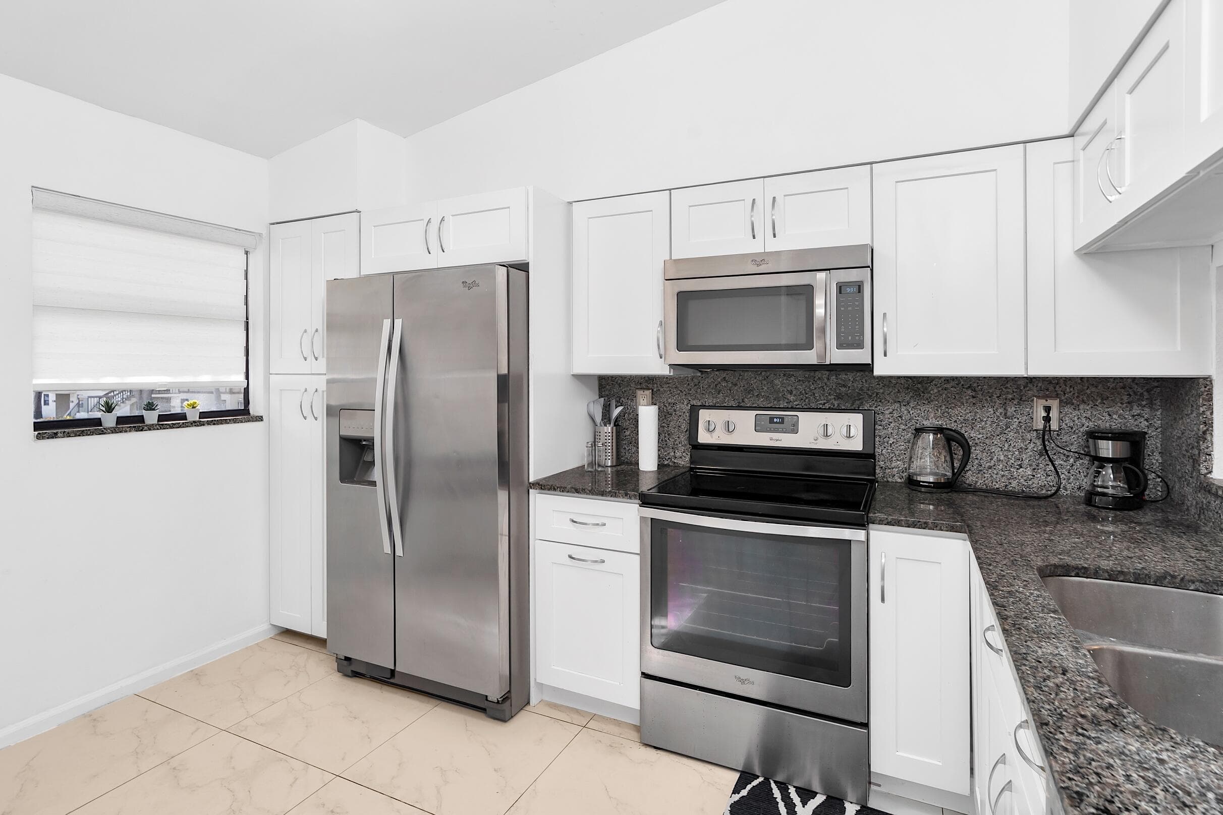 3139 Millwood Terrace 230, Boca Raton, FL 33431 — photo 4 of 37