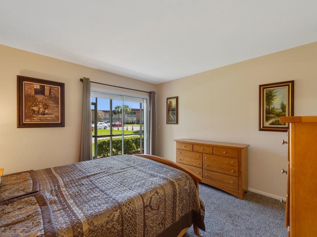 95 Spring Lake Drive 101, Vero Beach, FL 32962 — photo 15 of 32