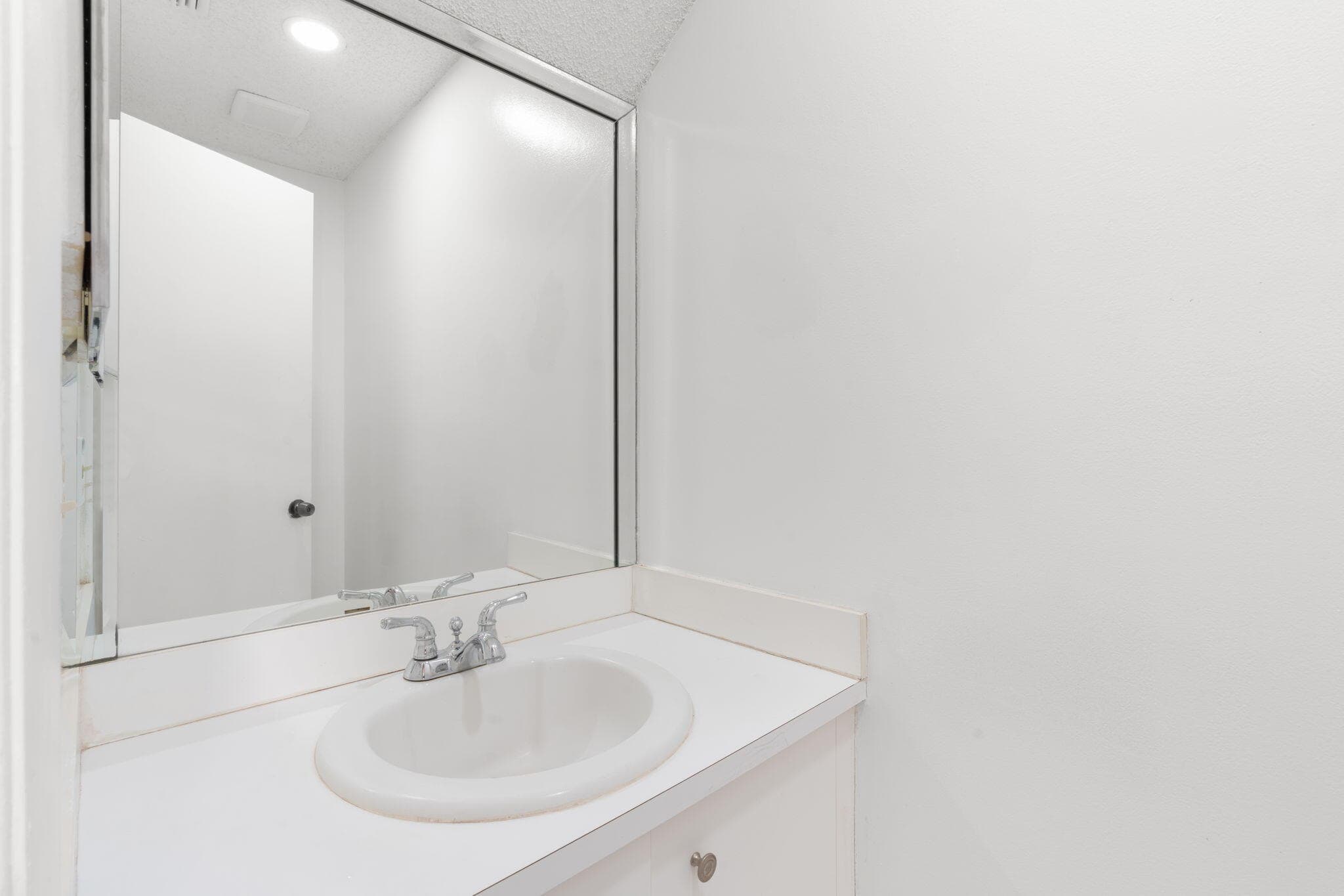 7107 Woodmont Way, Tamarac, FL 33321 — photo 13 of 40