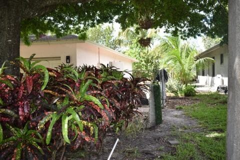465 NW 20th Avenue, Pompano Beach, FL 33069 — photo 9 of 21