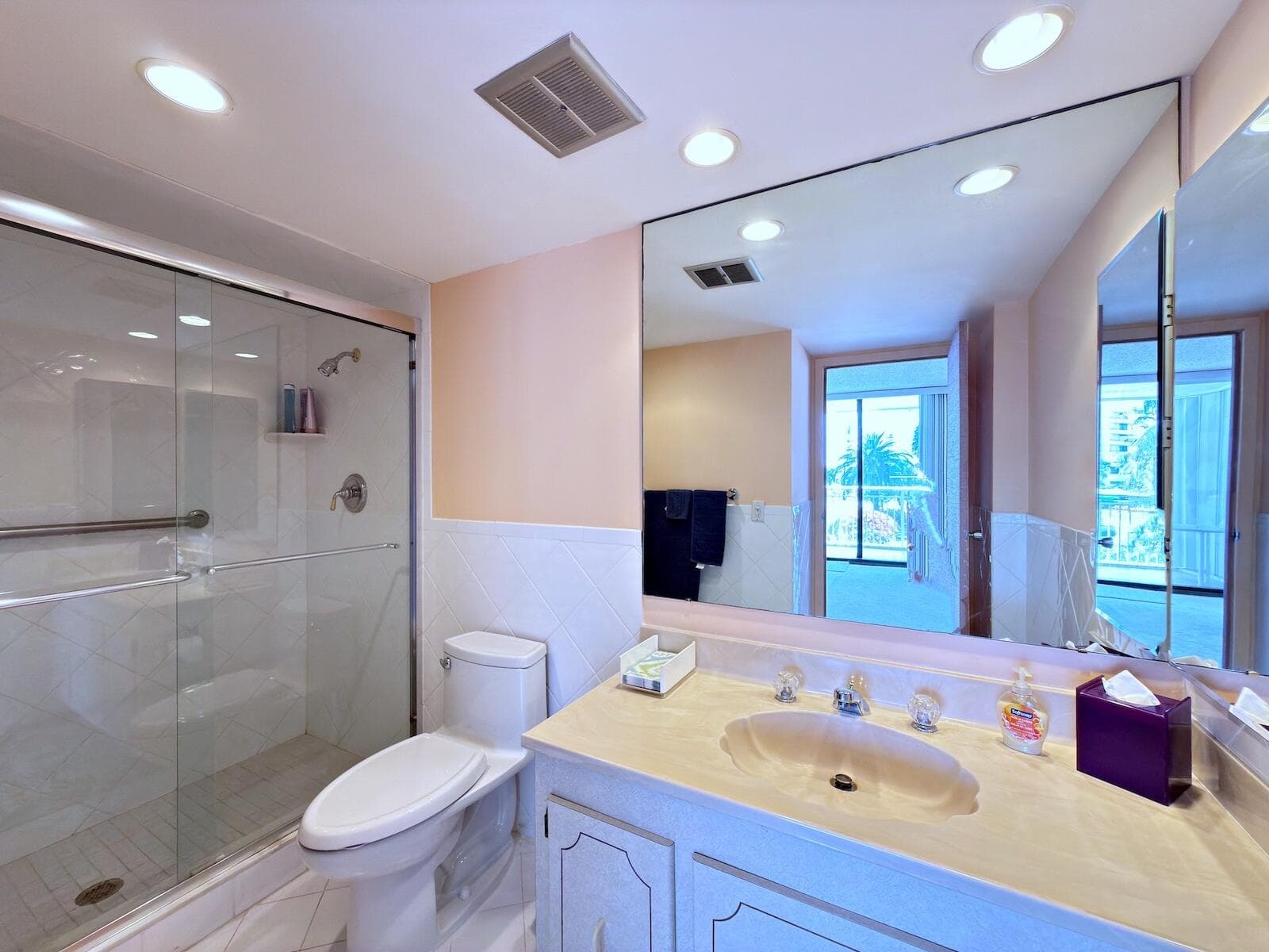 3546 S Ocean Boulevard 217, South Palm Beach, FL 33480 — photo 17 of 49