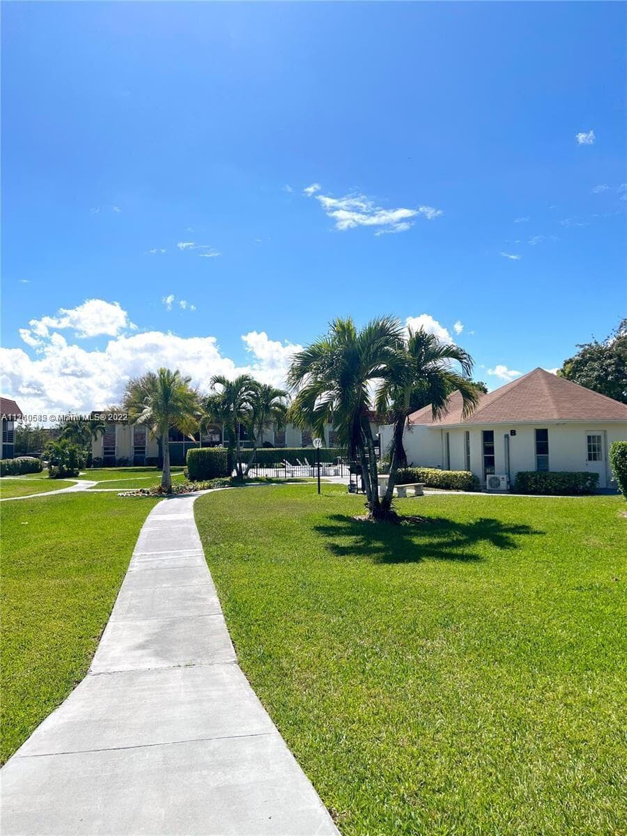 22755 SW 66th Avenue 103, Boca Raton, FL 33428 — photo 16 of 29